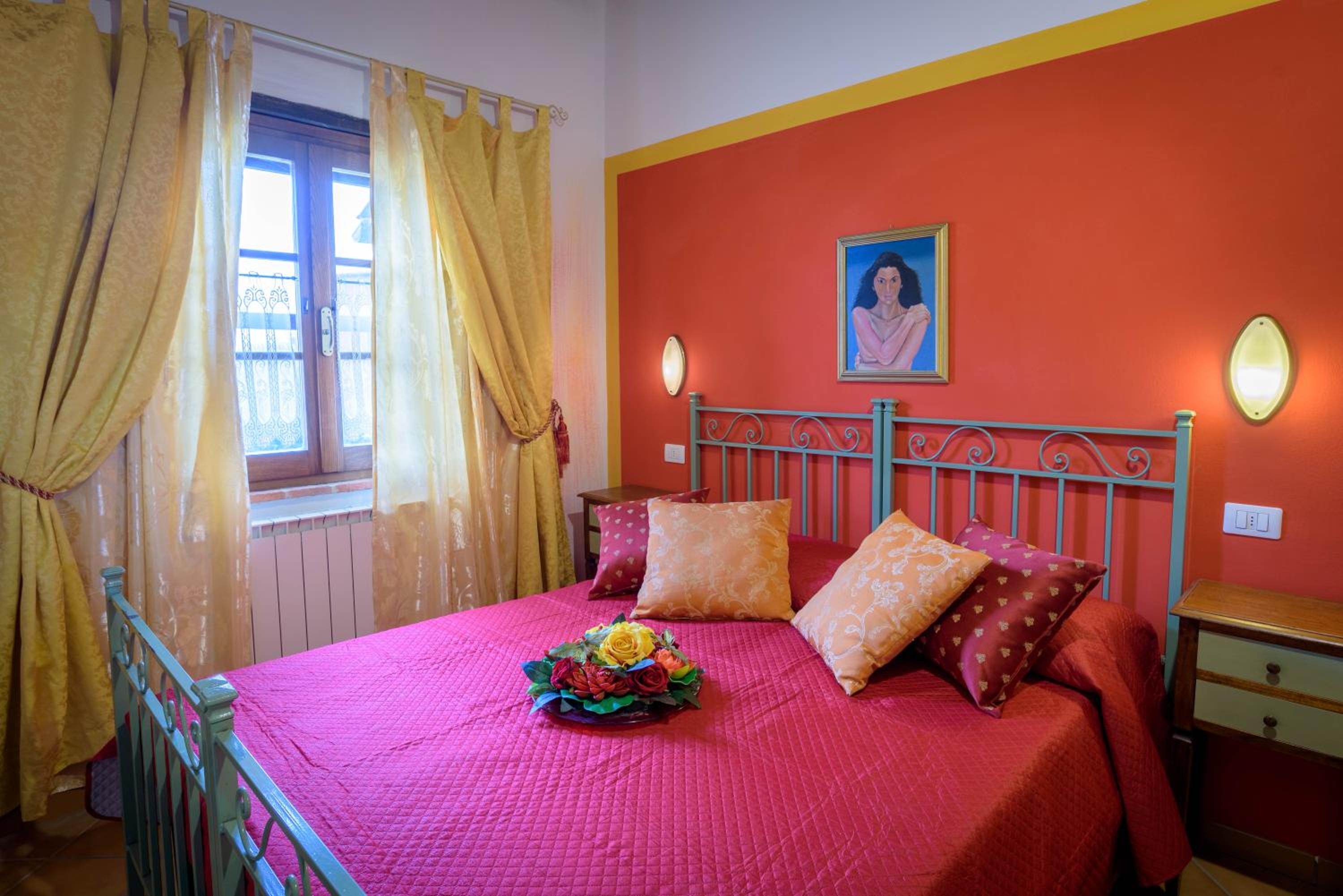 Two-Bedroom Apartment - Photo 15