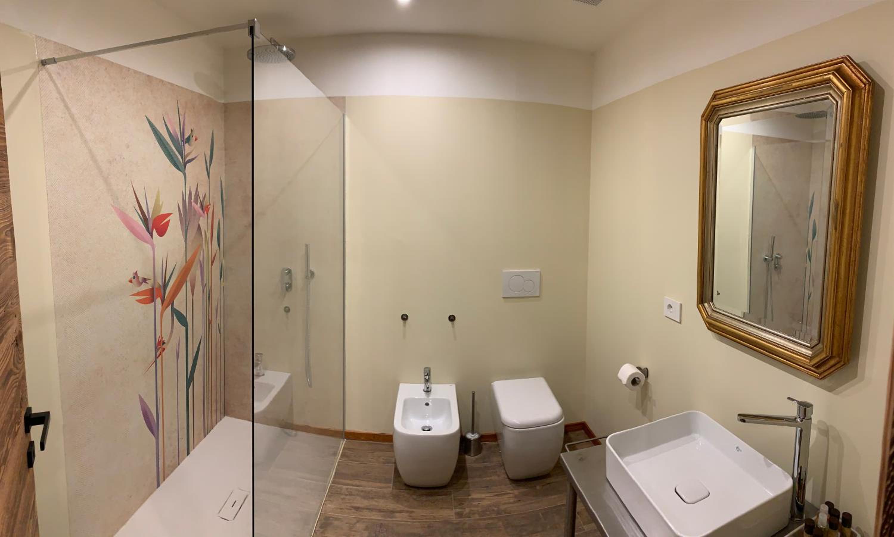 Large Double Room photo 3