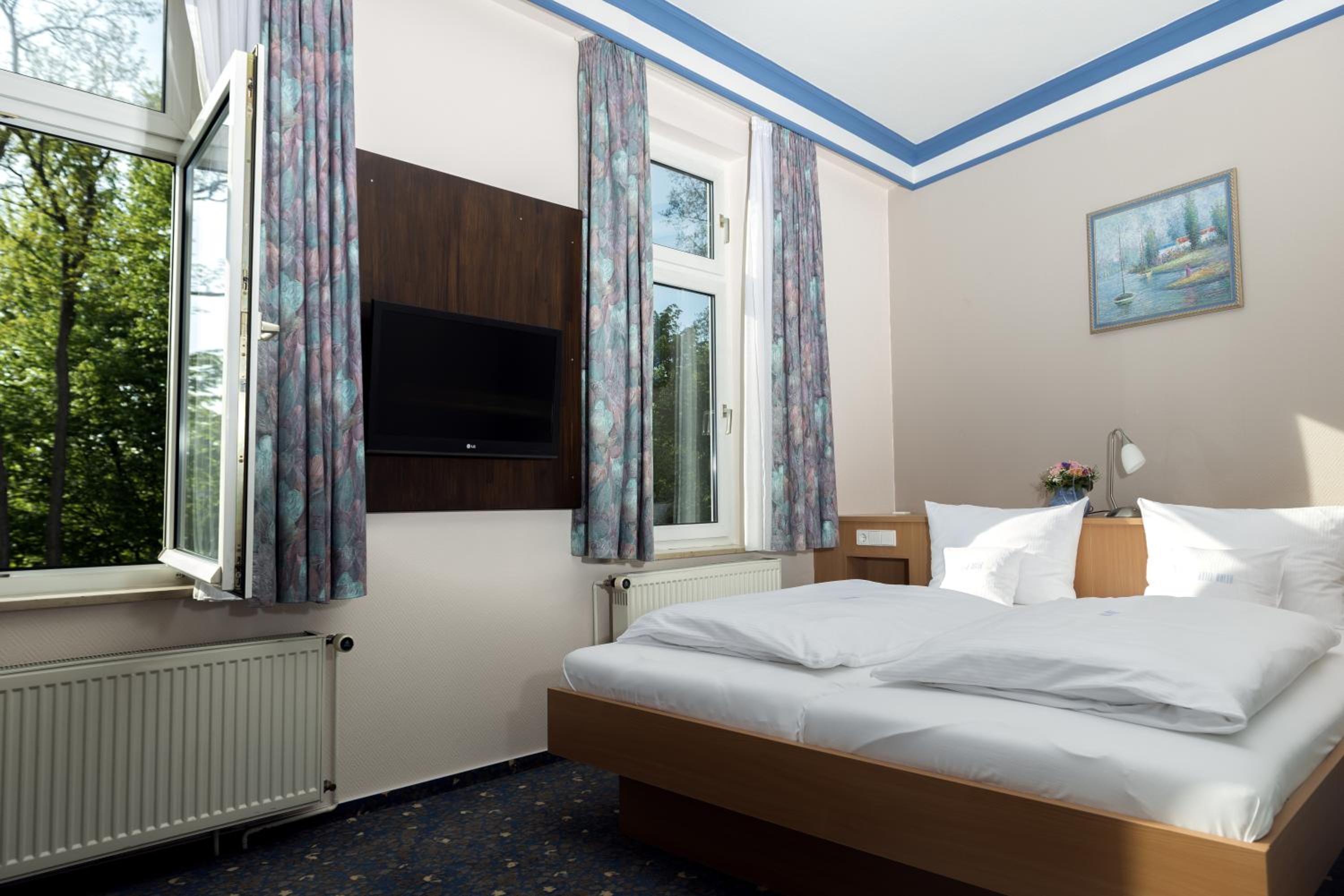 Standard Twin Room photo 1