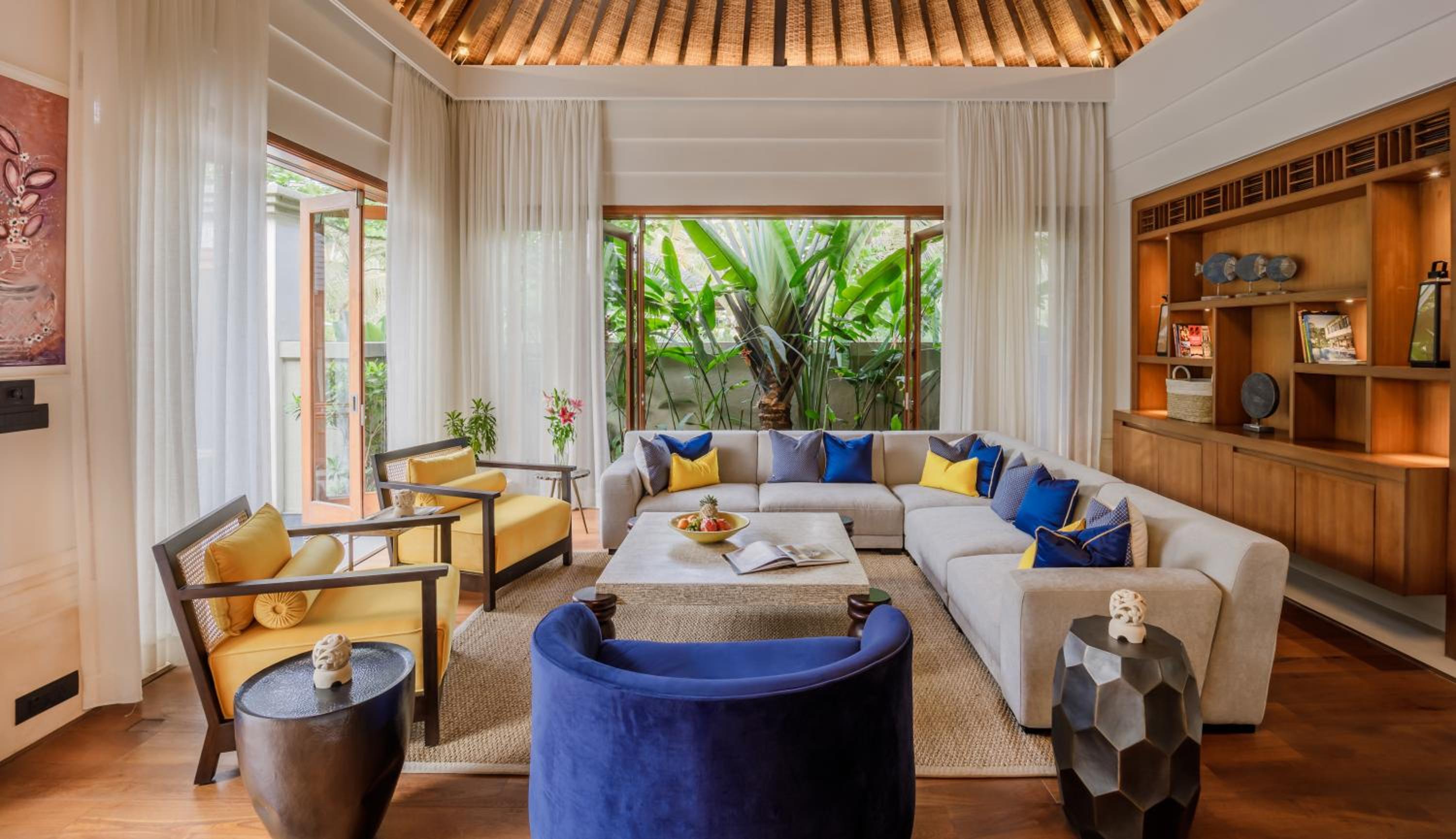 Four Bedroom Villa with private pool photo 3