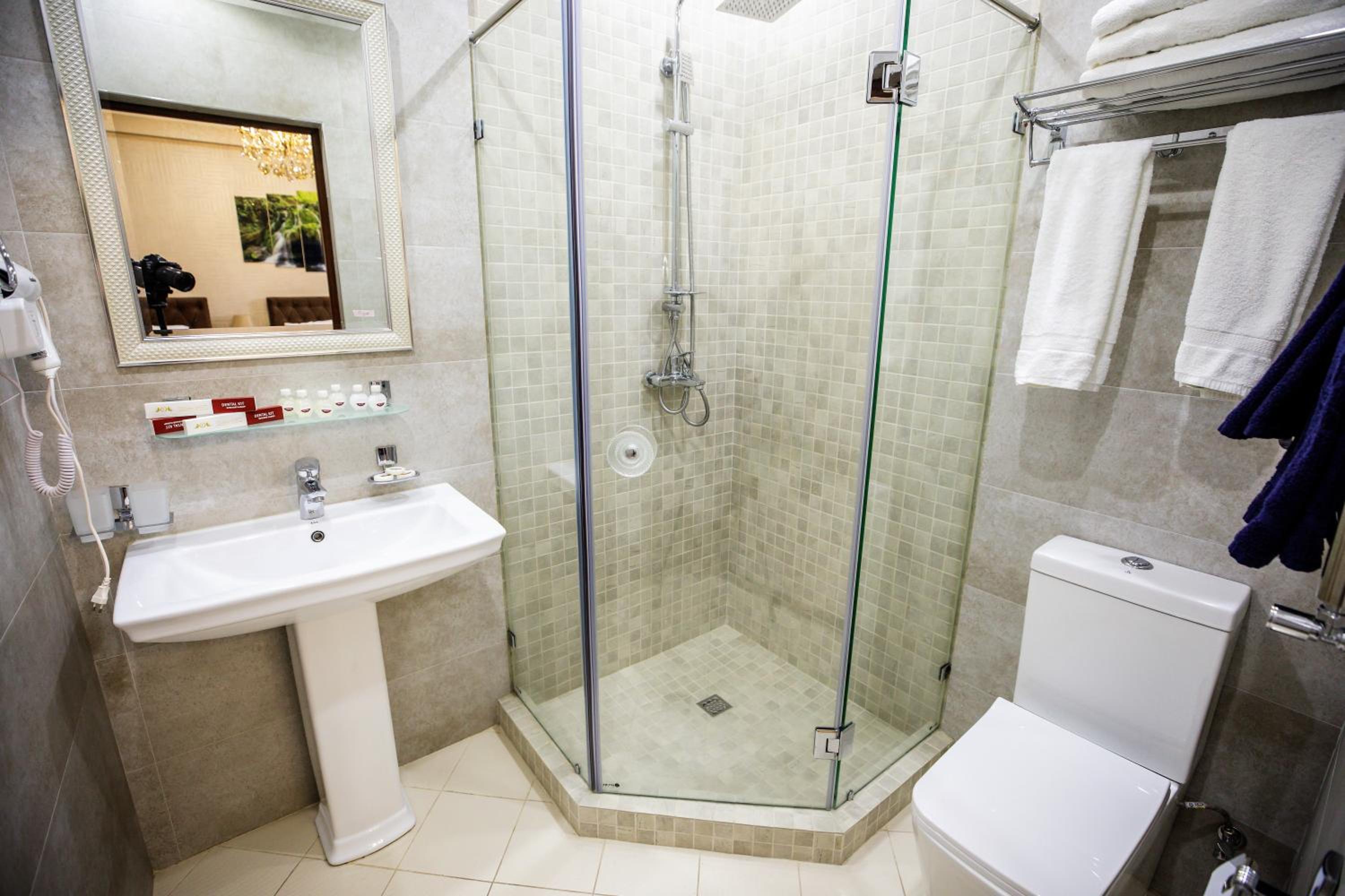 Superior Triple Room - Photo 5
