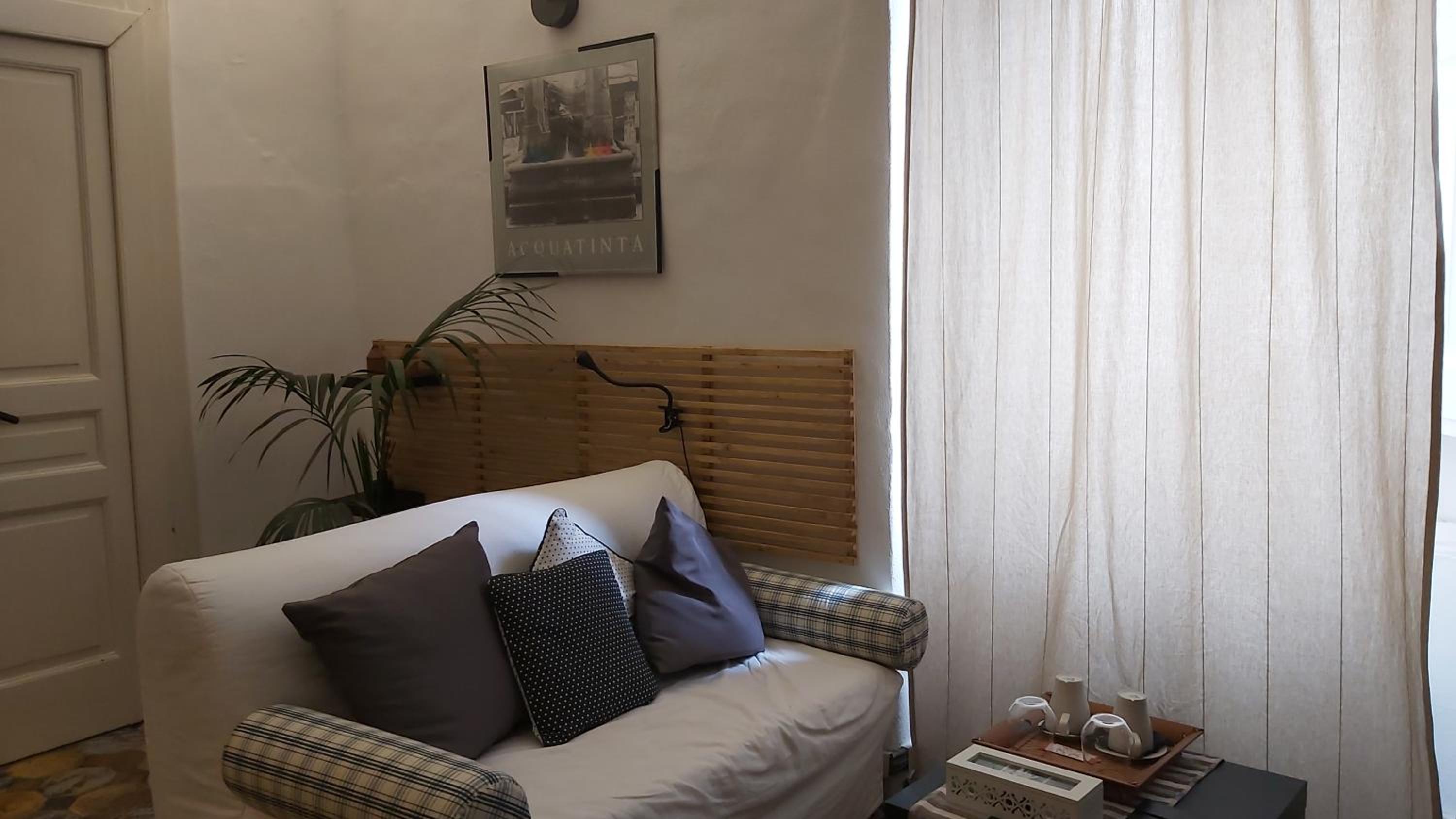 Double or Twin Room - Photo 16