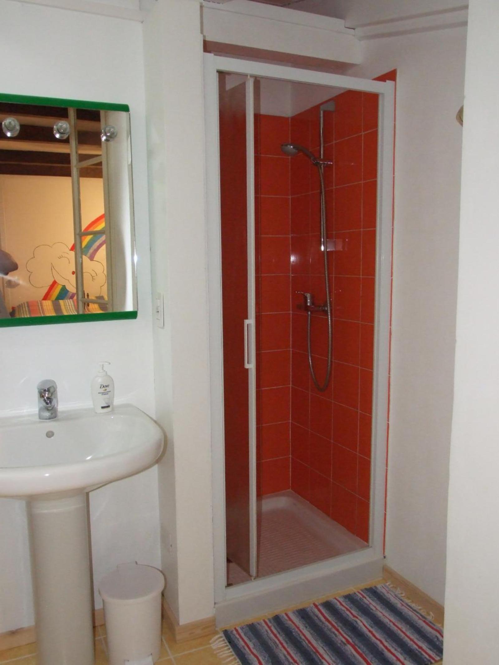 Triple Room with Private Bathroom photo 2