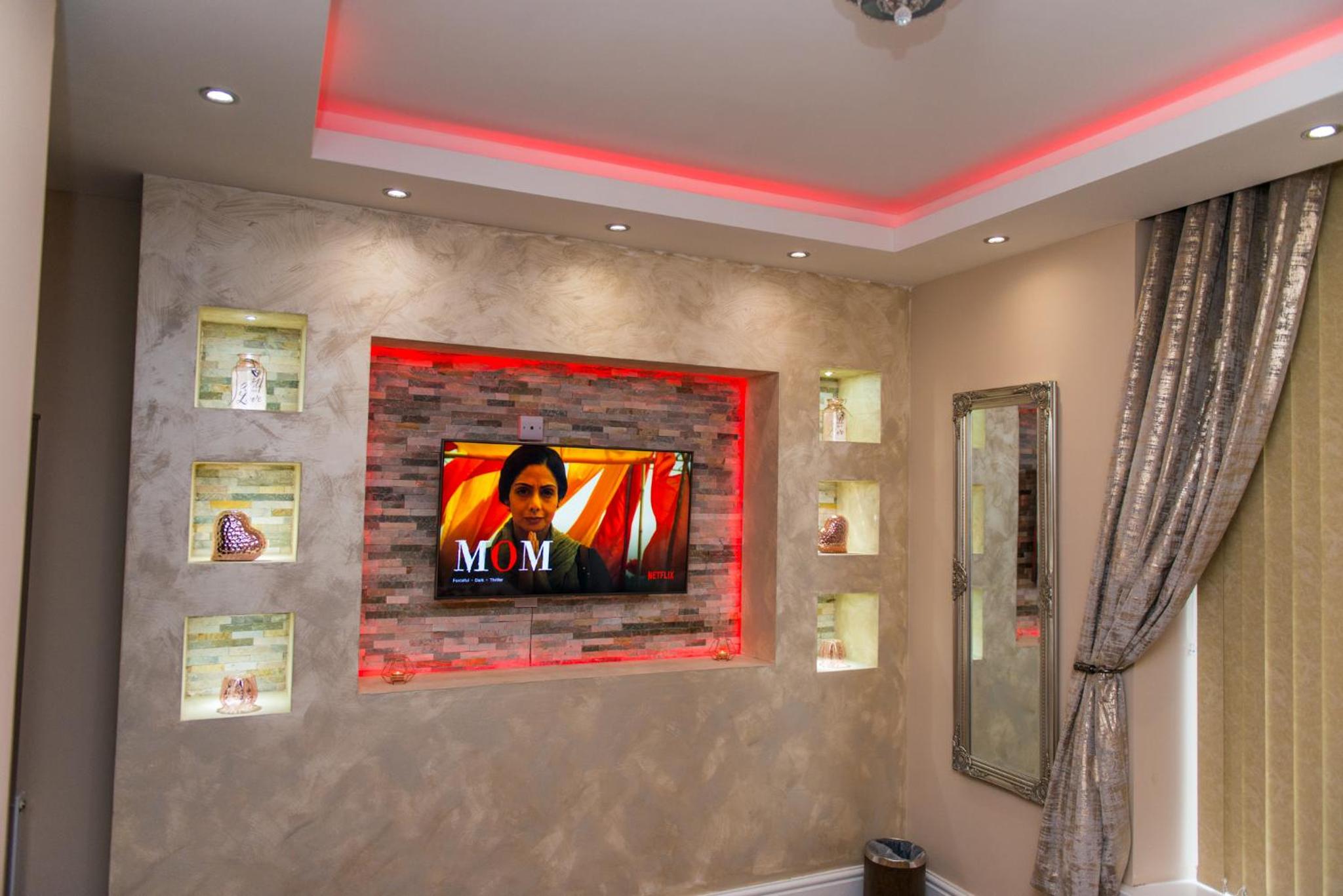 Executive Suite - Photo 4