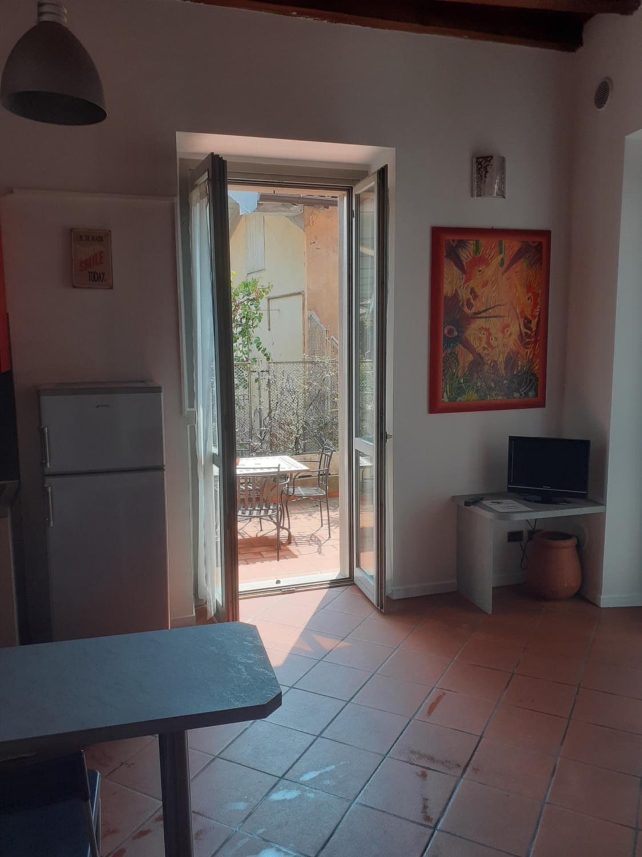 One-Bedroom Apartment with Terrace photo 2