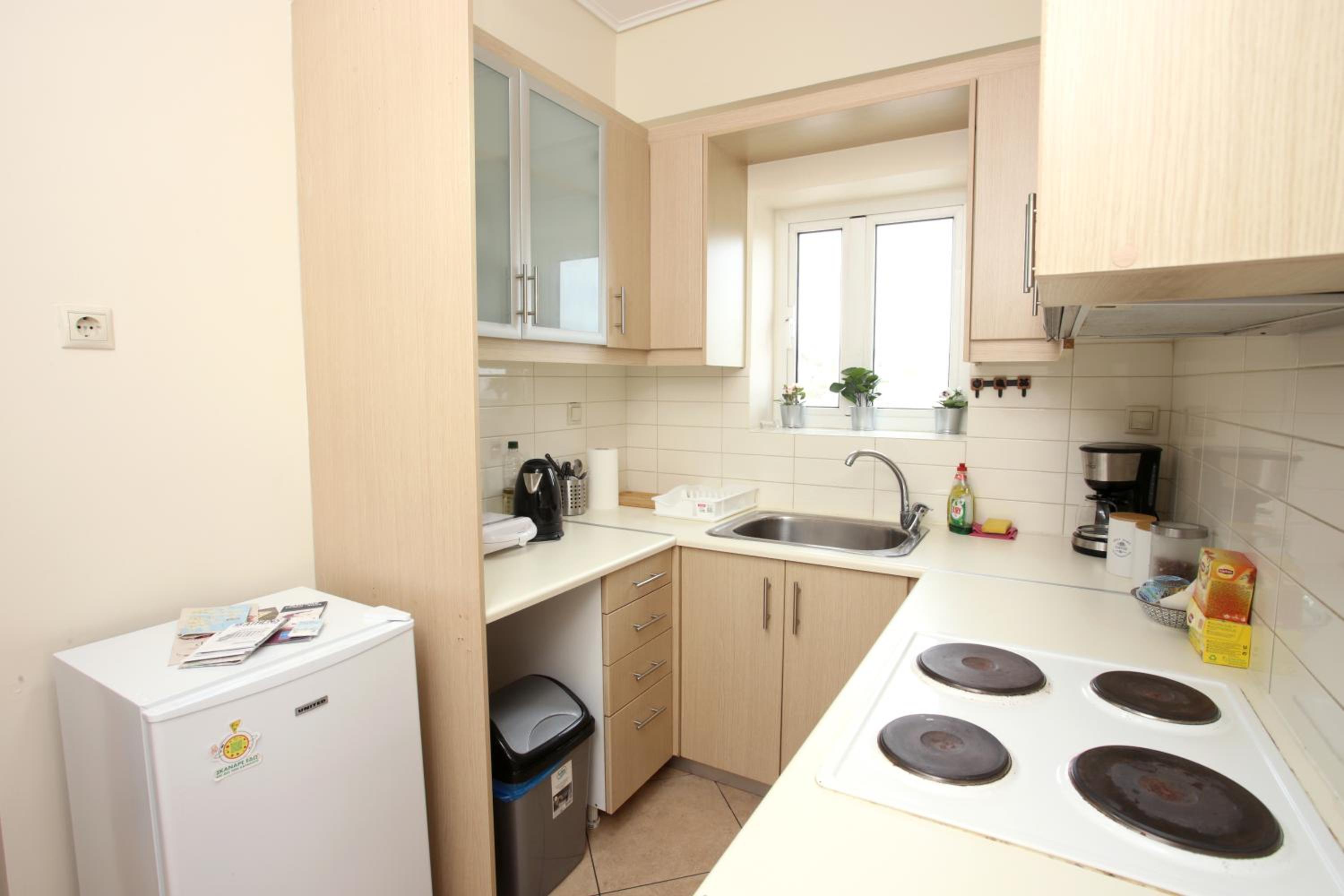 One-Bedroom Apartment - Photo 8