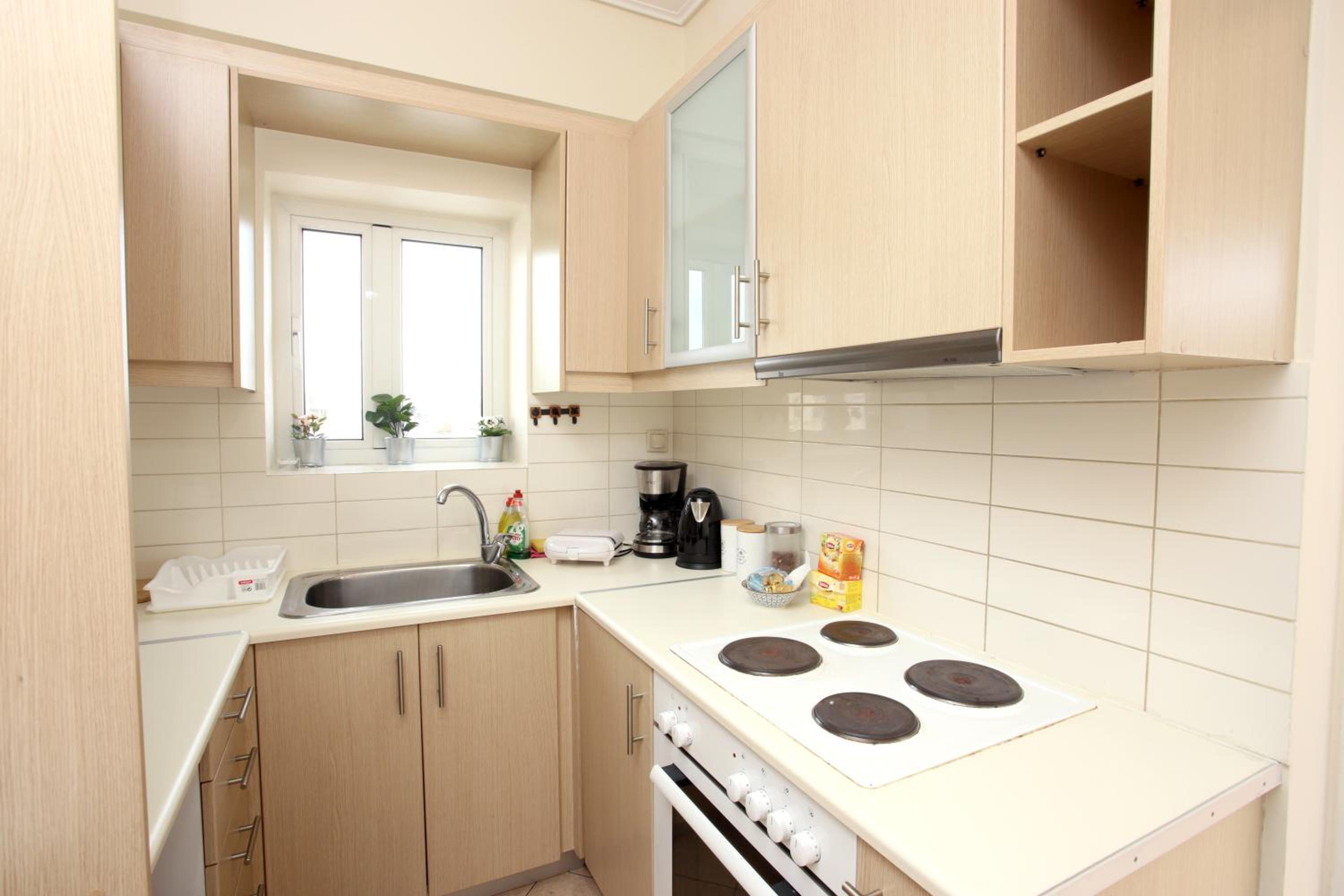 One-Bedroom Apartment - Photo 9
