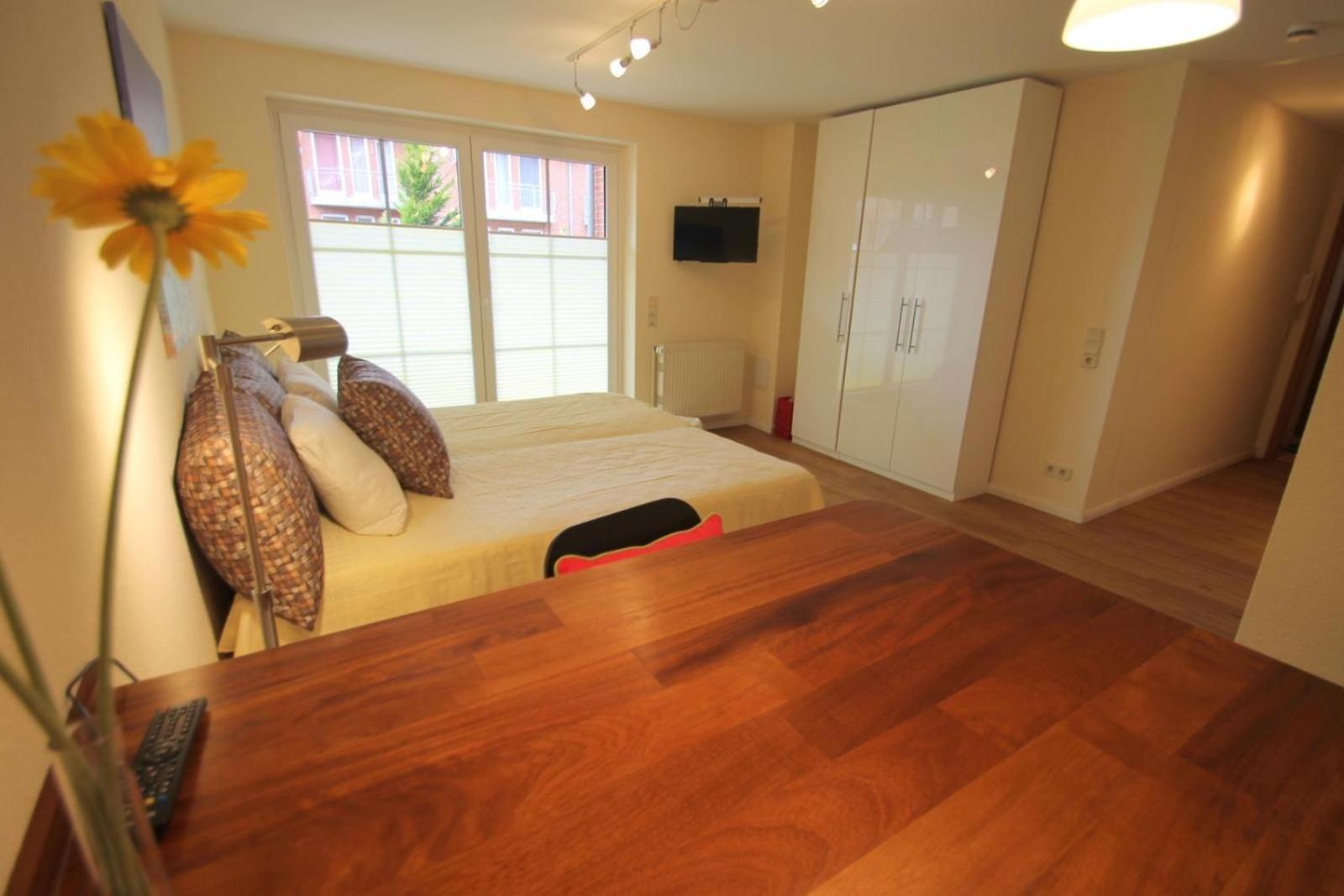 Apartment with Terrace photo 3
