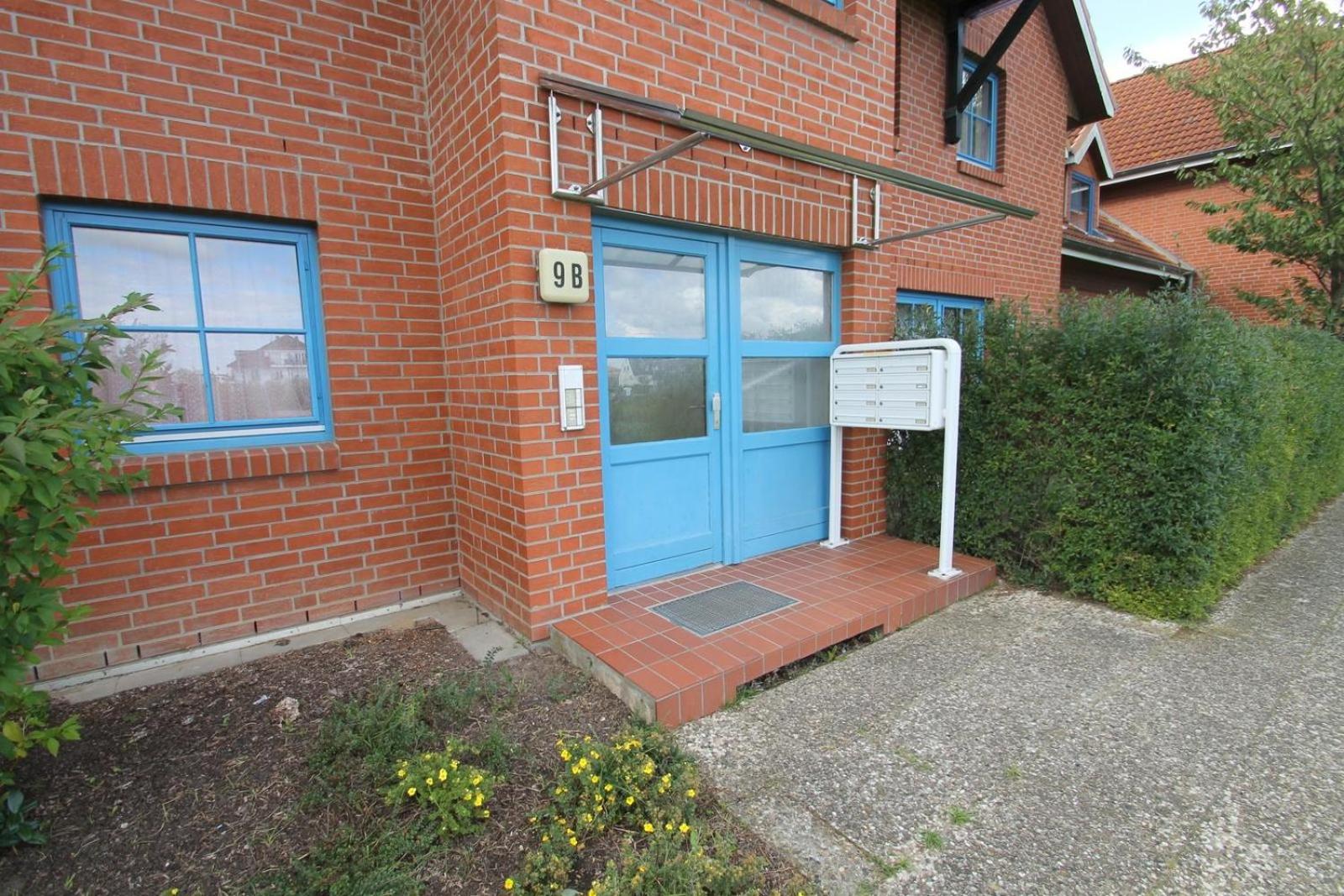 Apartment with Terrace photo 3