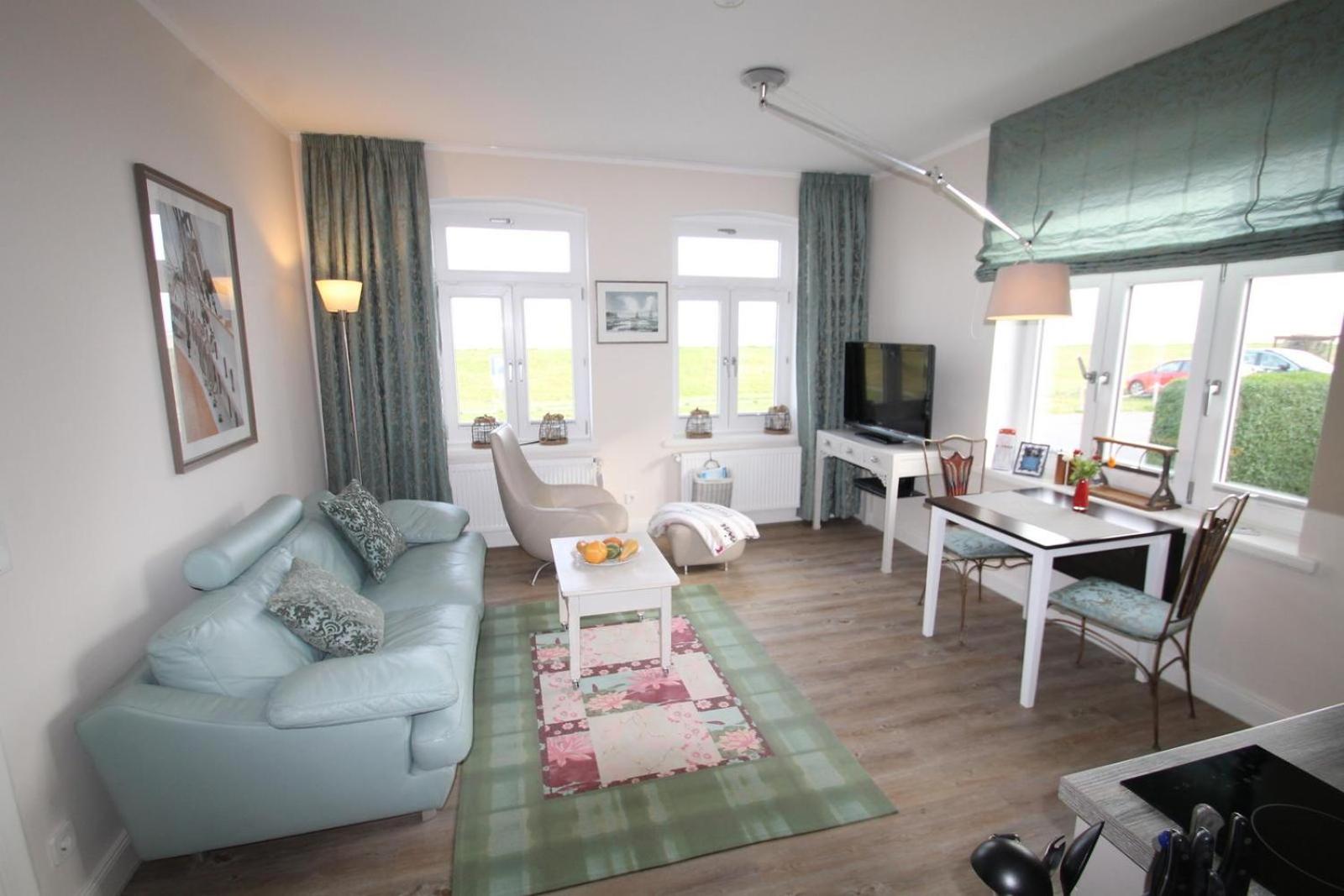 Apartment With Terrace photo 1