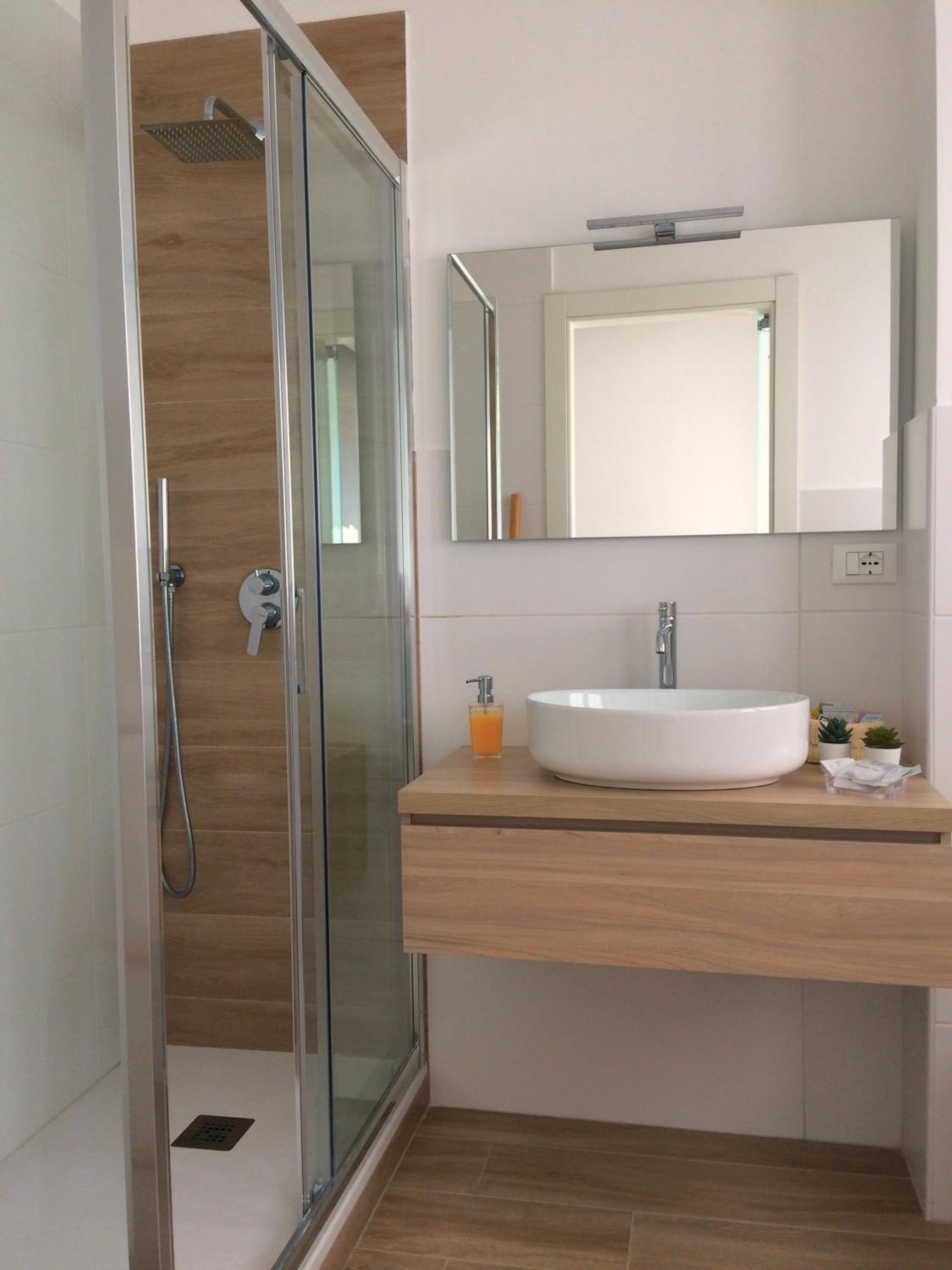One-Bedroom Apartment - Photo 18