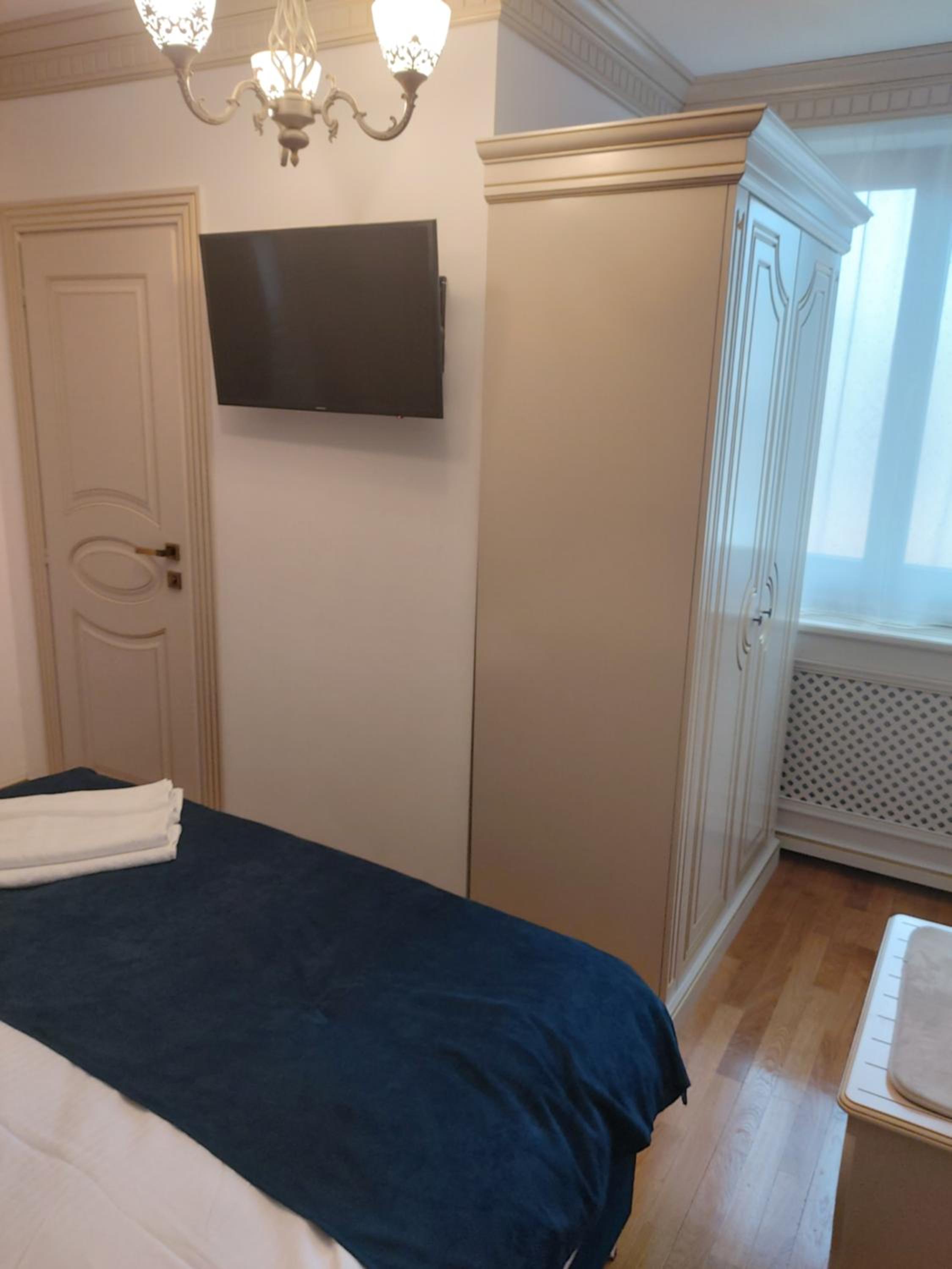 Deluxe Double Room - Photo 3