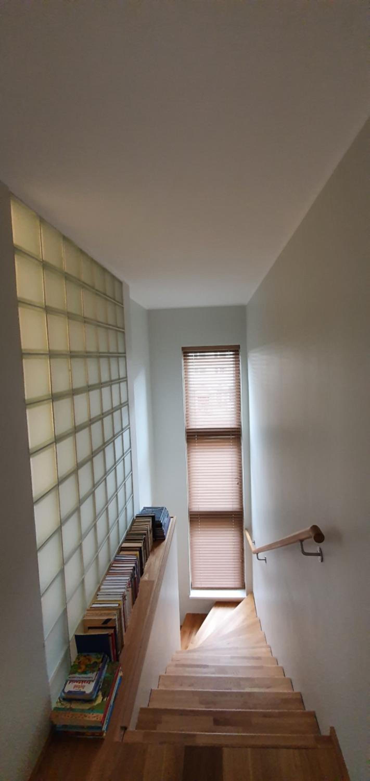Four-Bedroom House - Photo 27