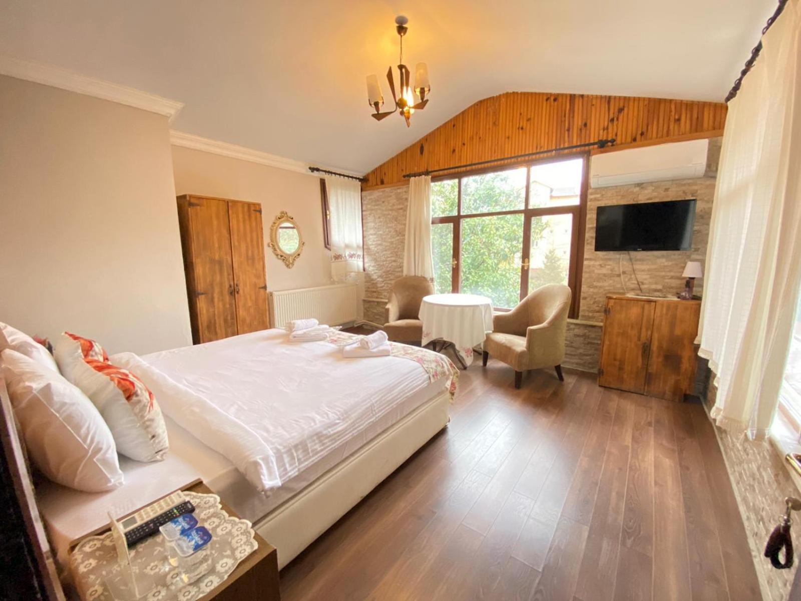 Double Room photo 2