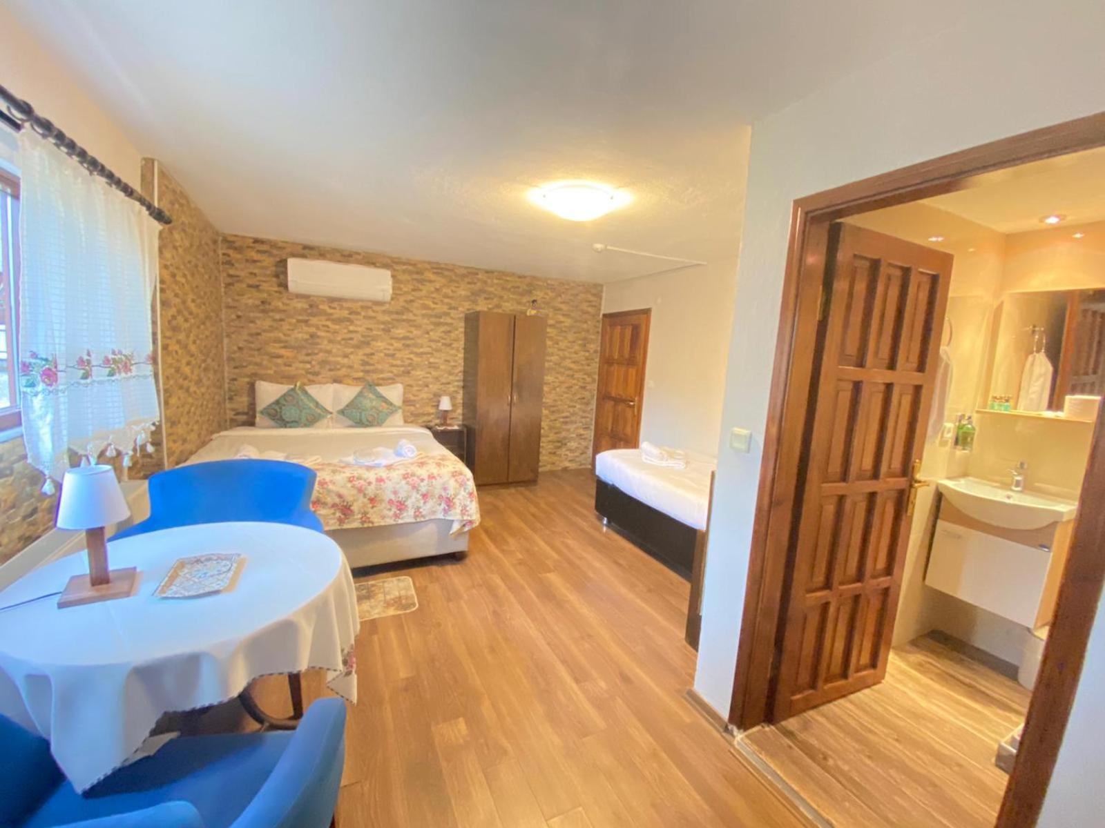 King Room with Garden View photo 2