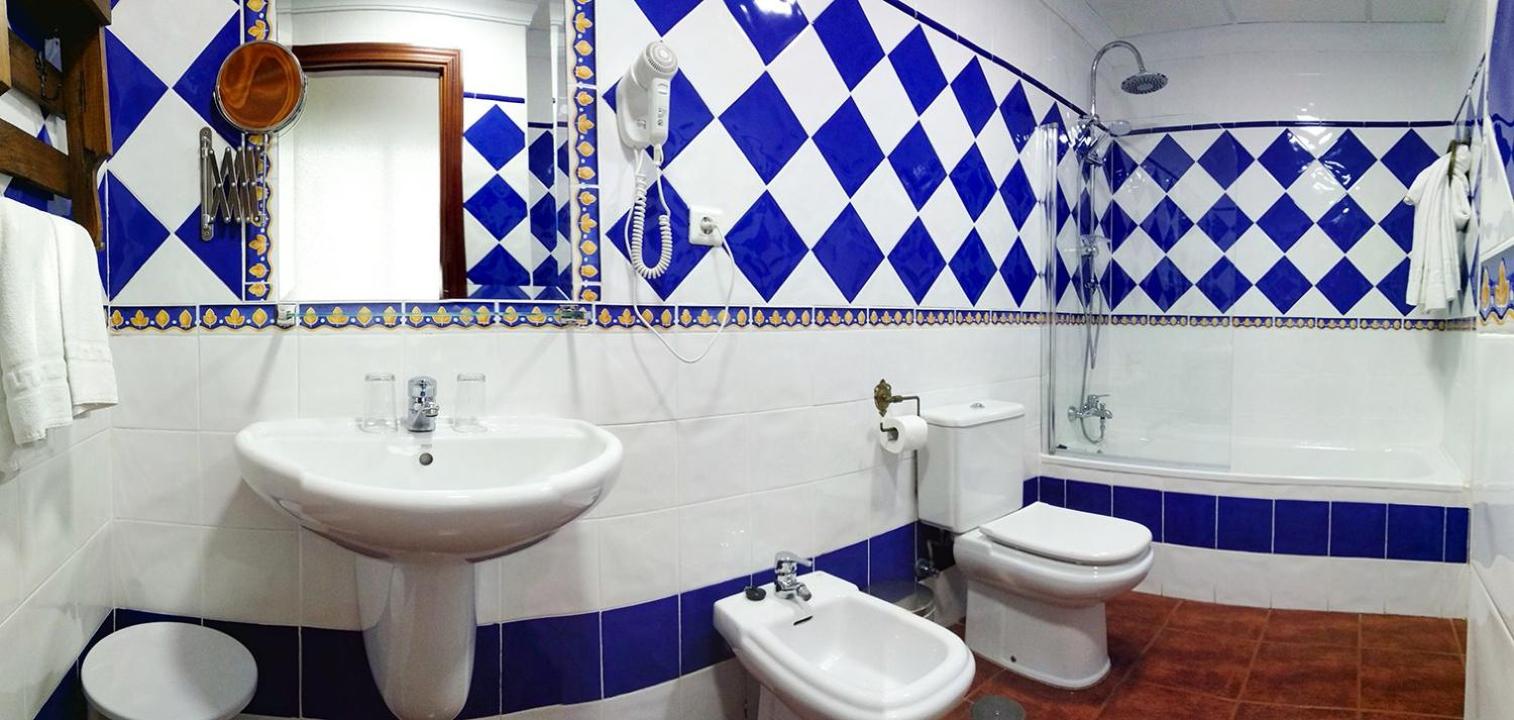 Triple Room - Photo 5
