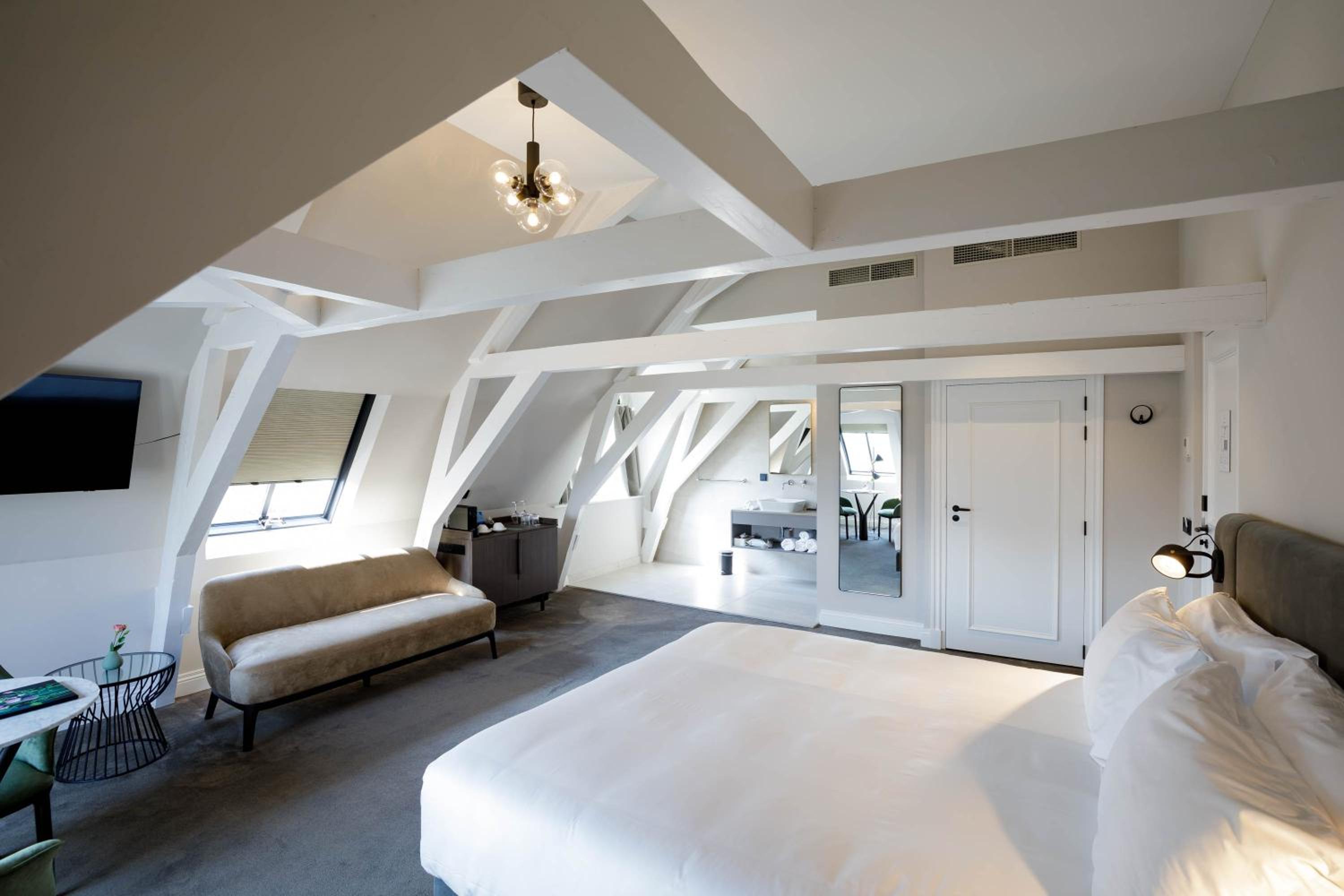 Junior Suite - Photo 3