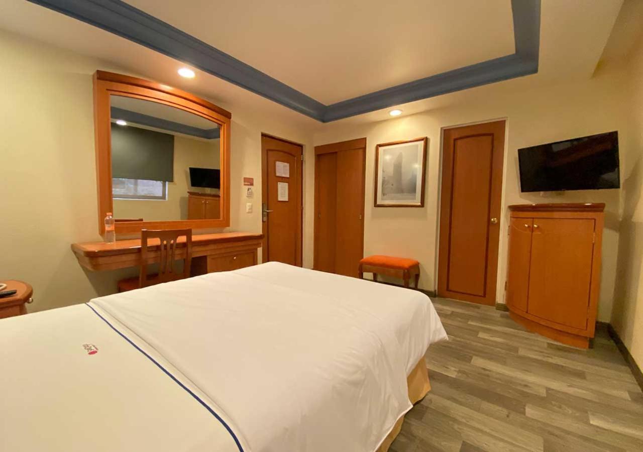 Standard Queen Room - Photo 2