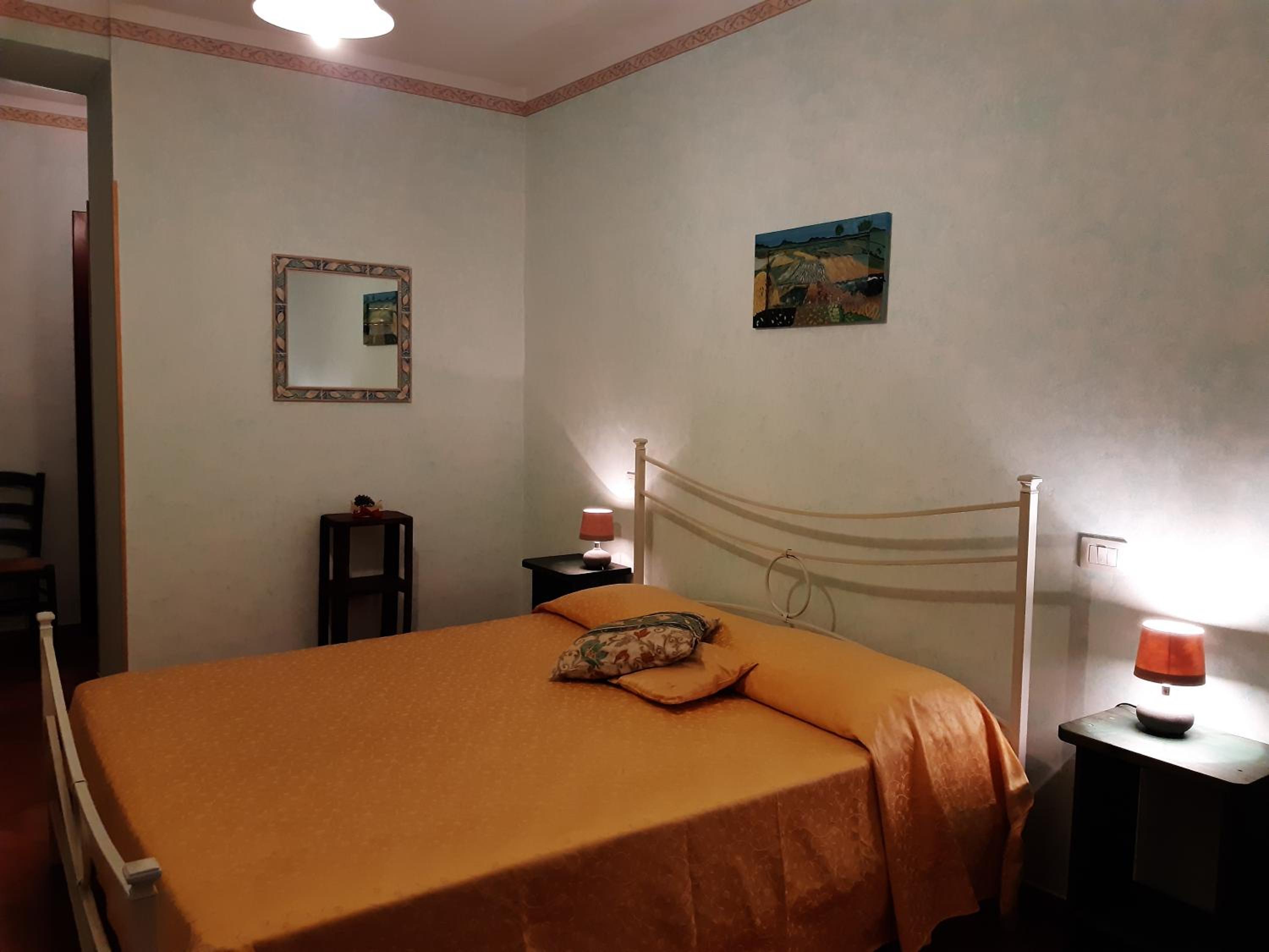 Double Room - Photo 3