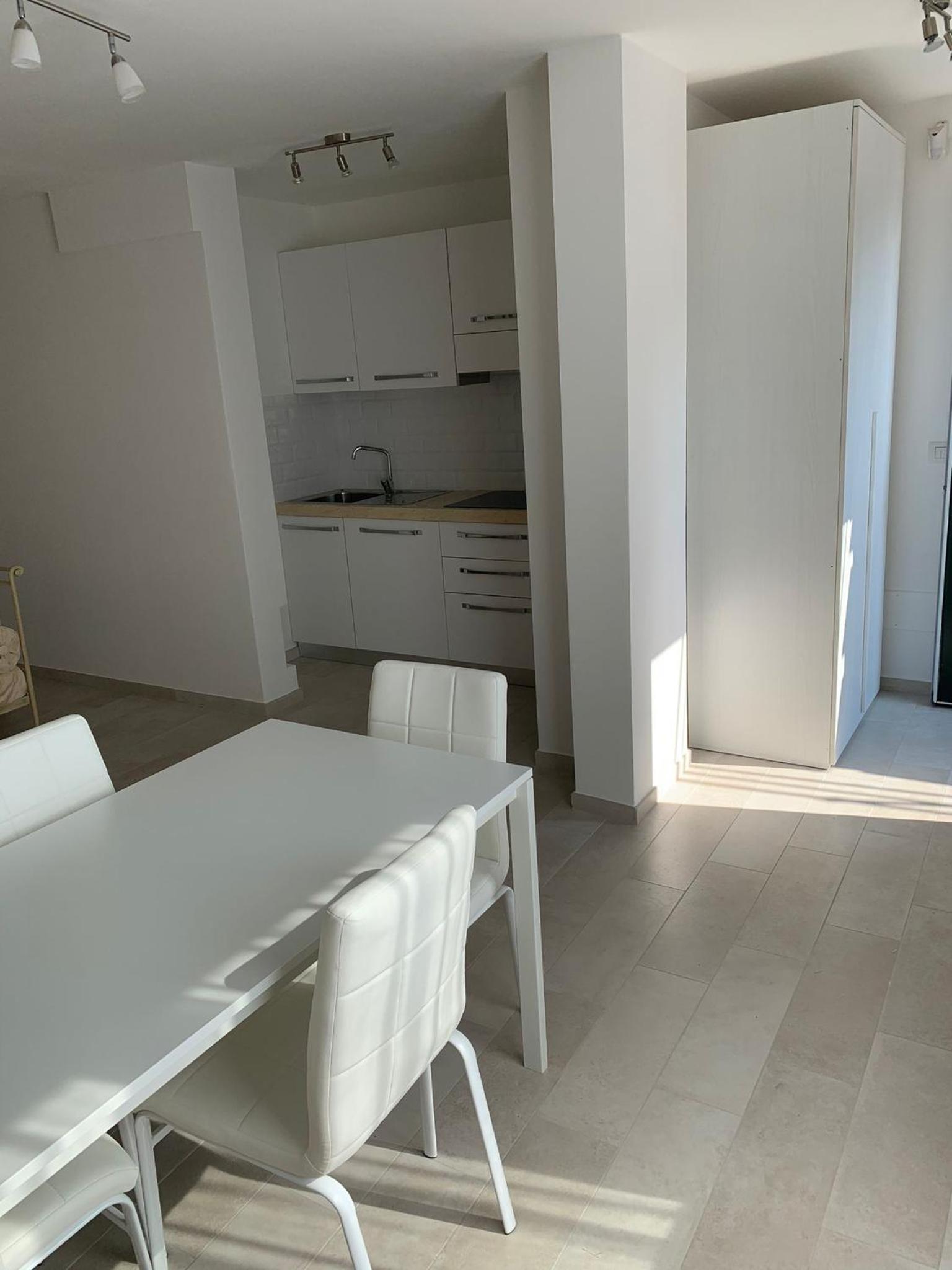 One-Bedroom Apartment - Photo 11