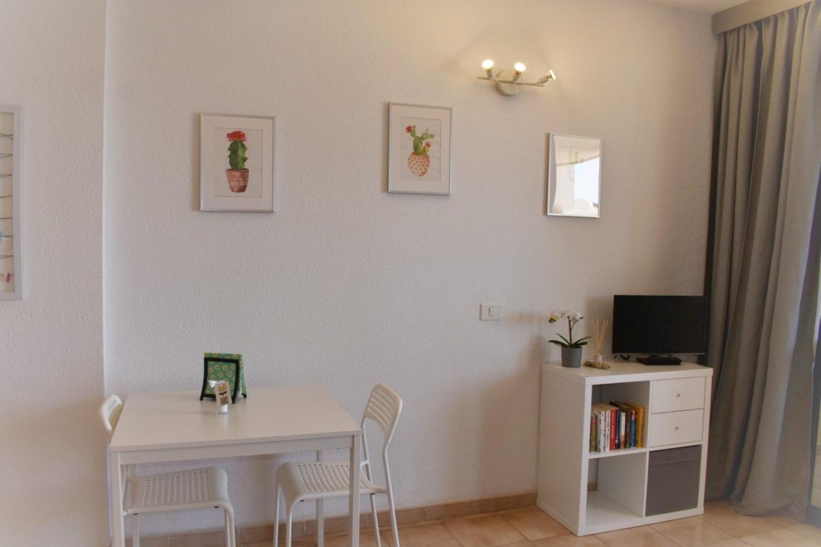 Apartment with Sea View photo 3