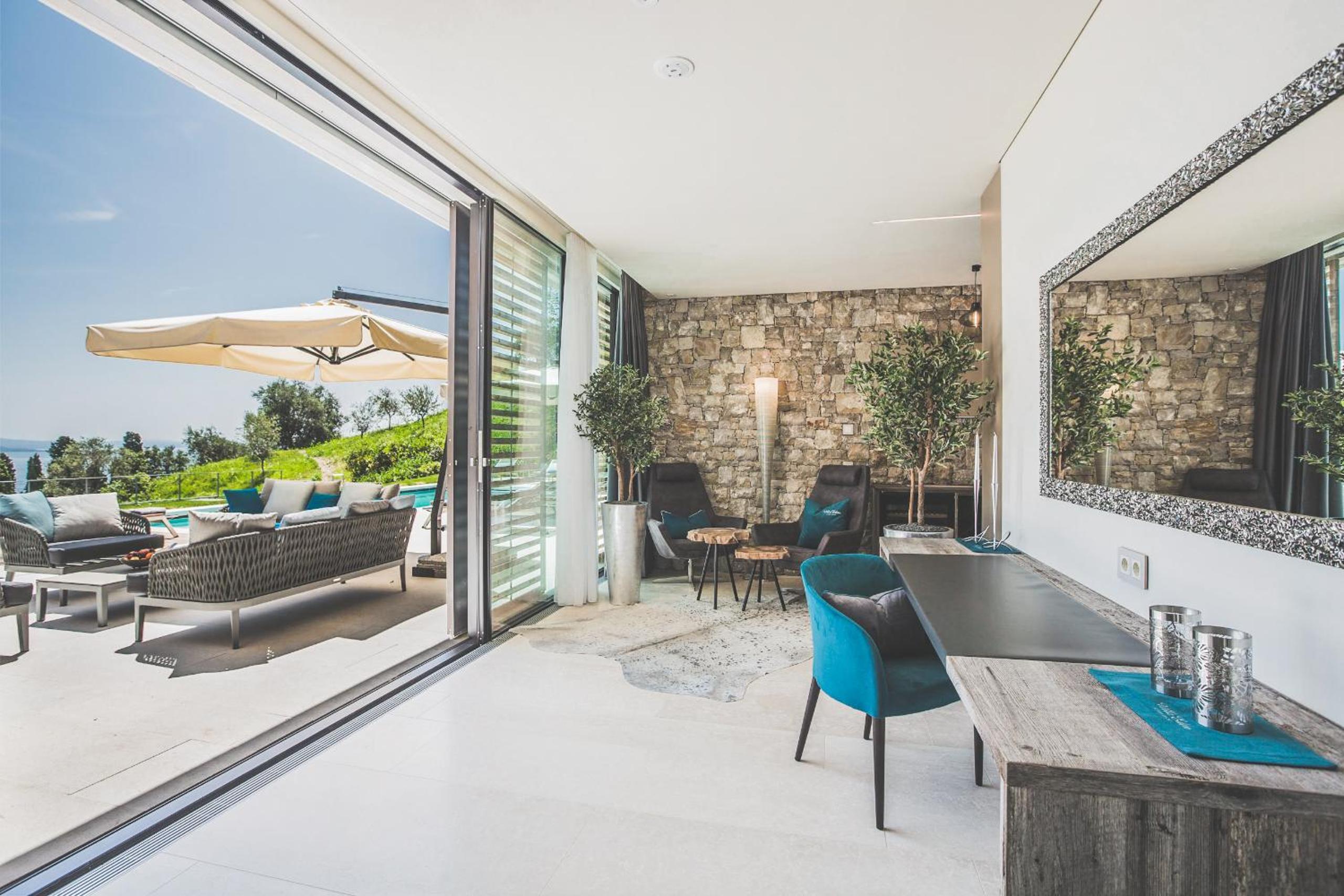 Villa con Piscina Privata