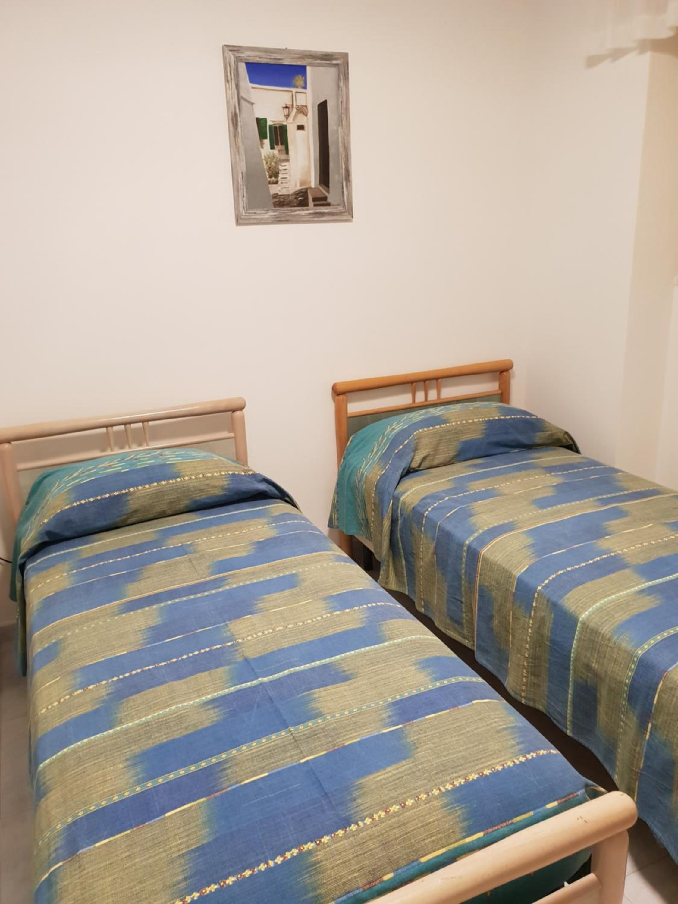 Two-Bedroom House photo 3