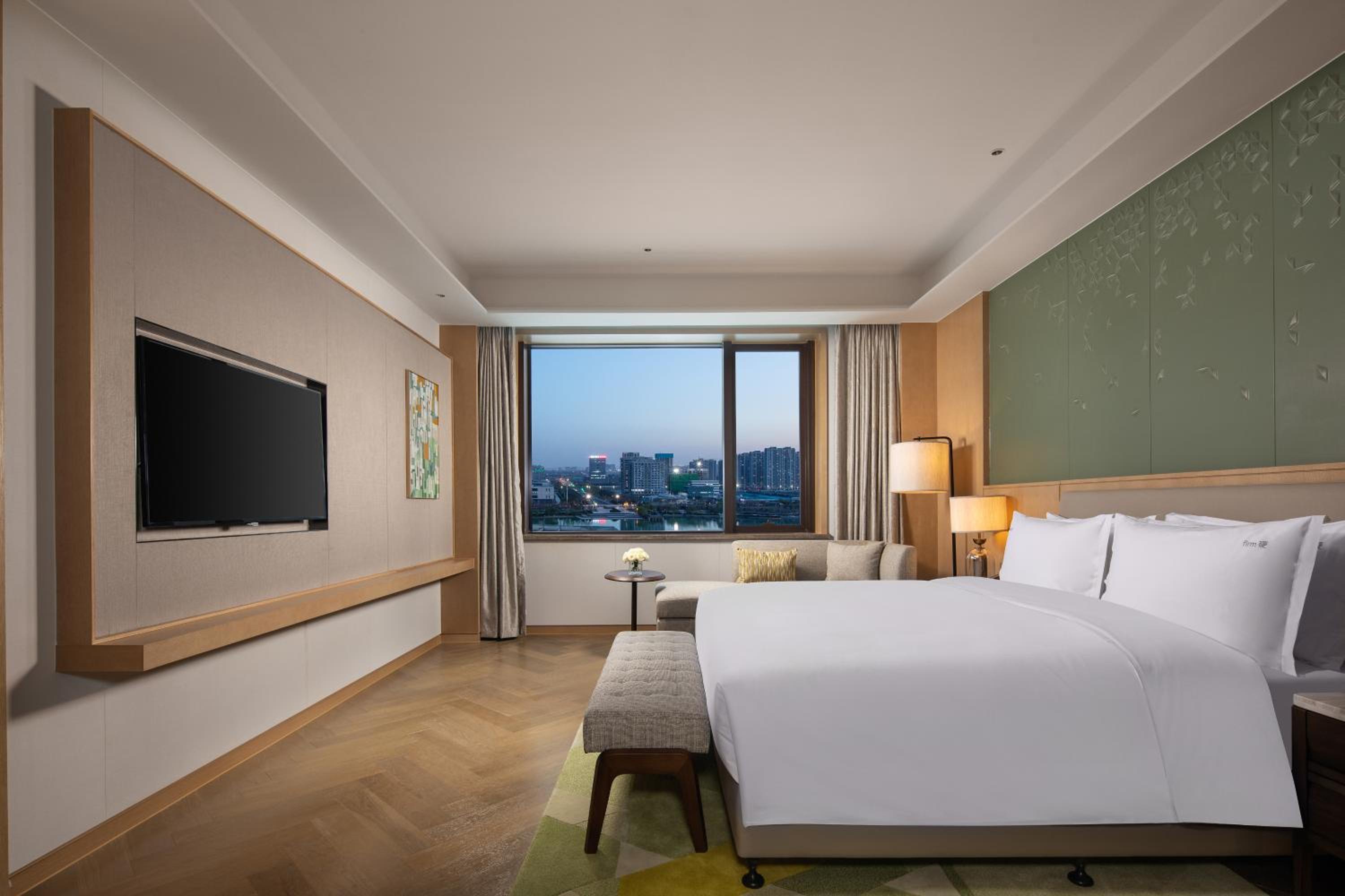 One-Bedroom Suite - Top Floor