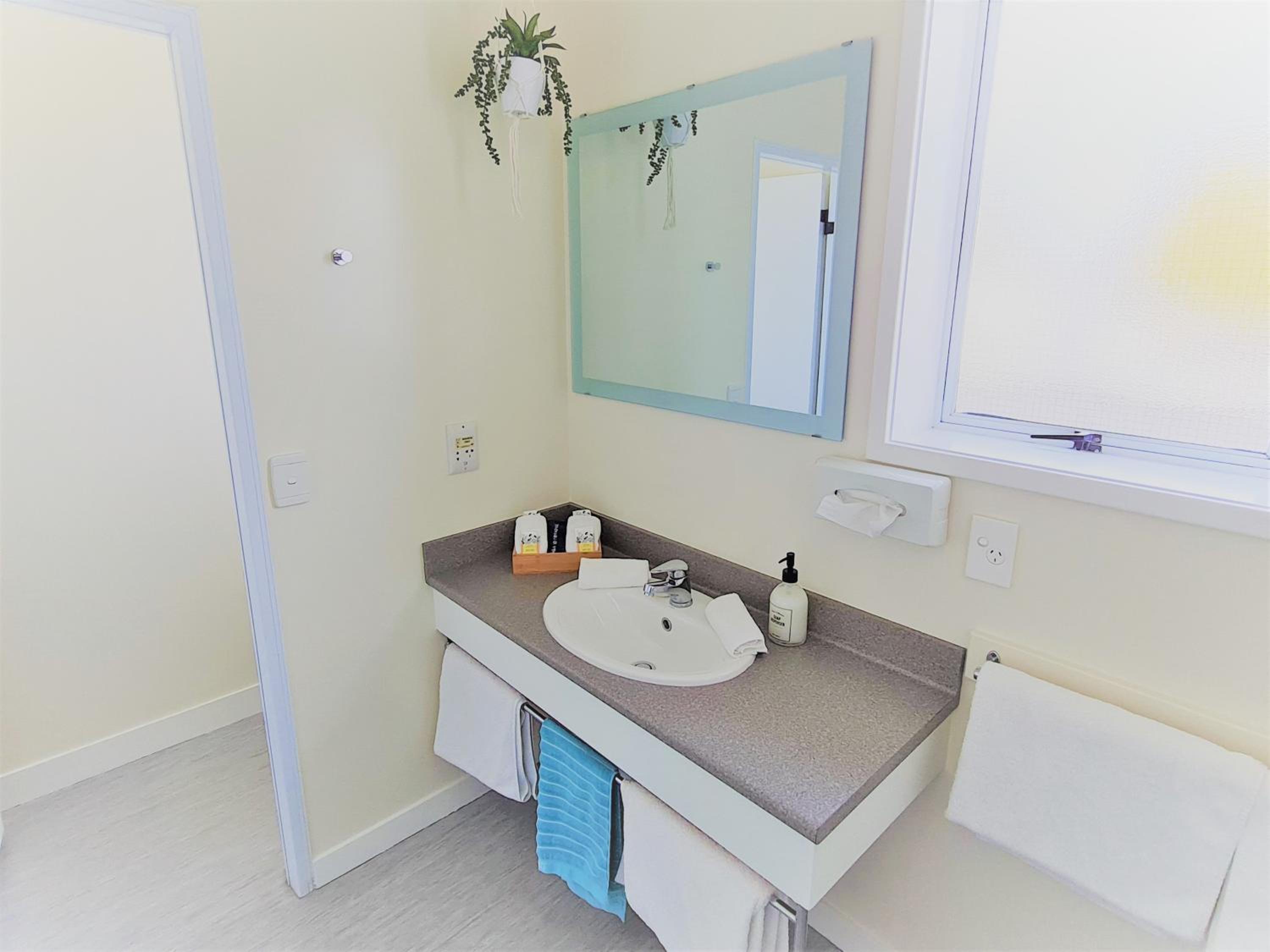 Executive Apartment - Photo 9