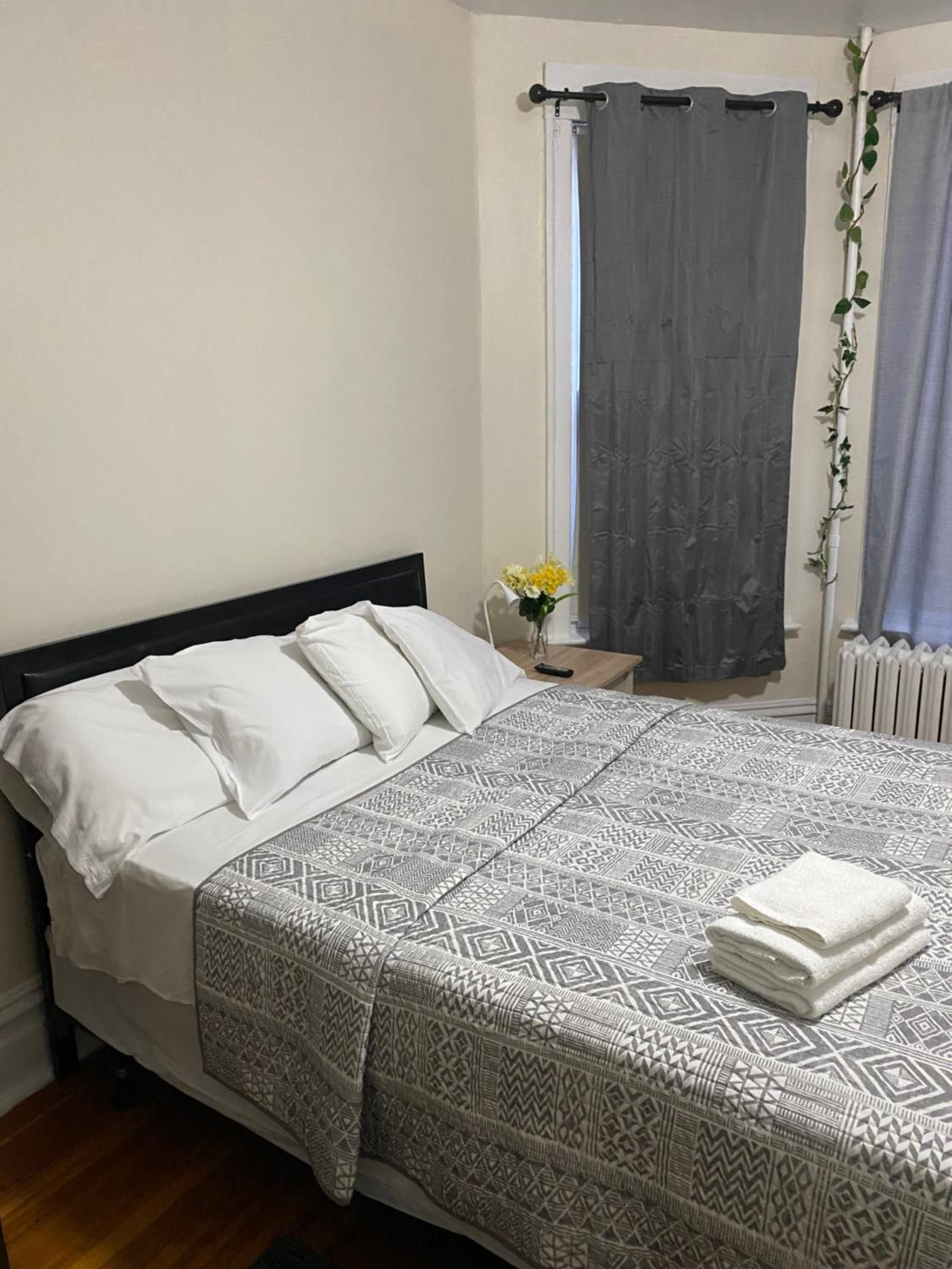 Double Room with Shared Bathroom