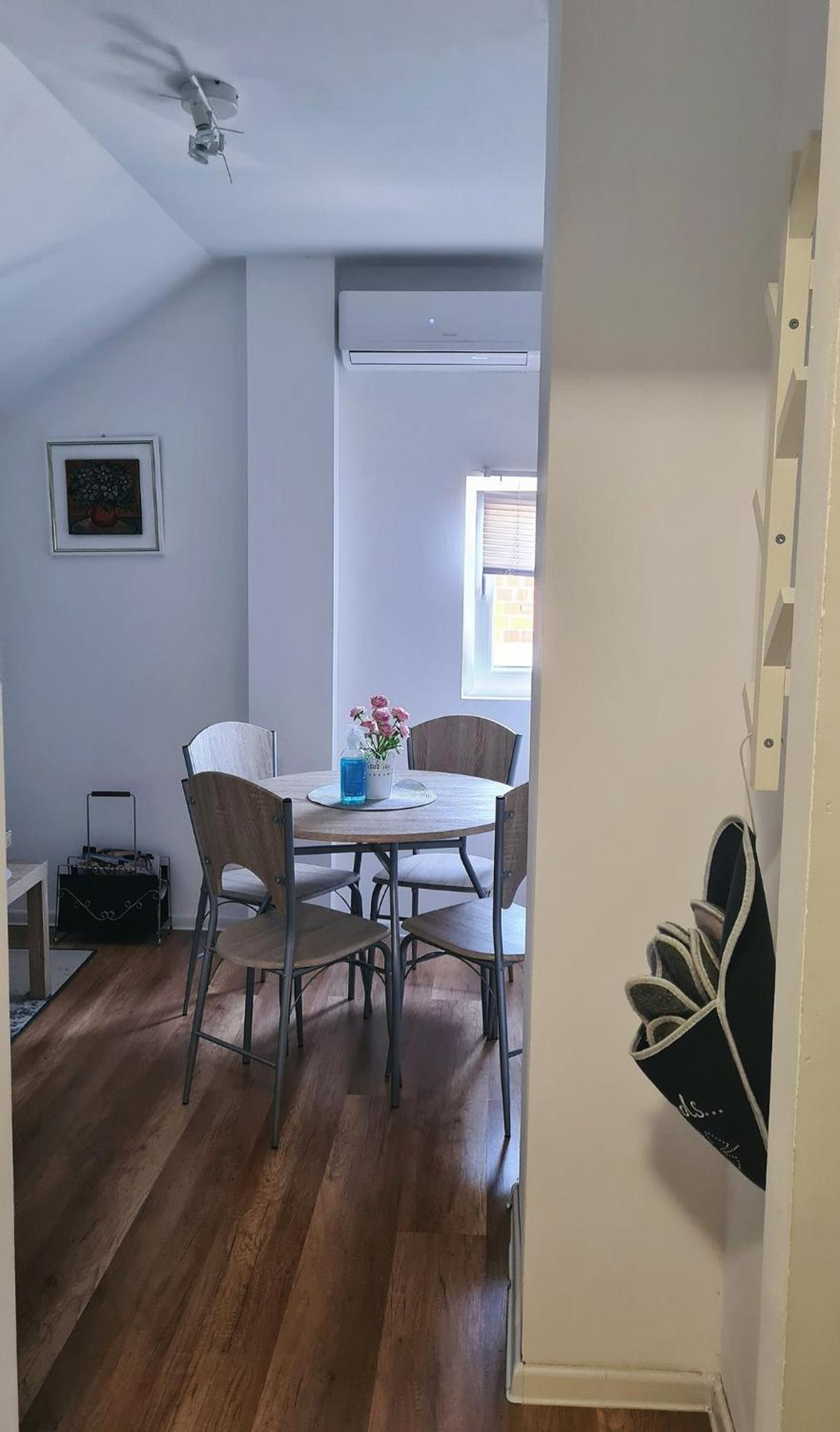 Two-Bedroom Apartment - Photo 4