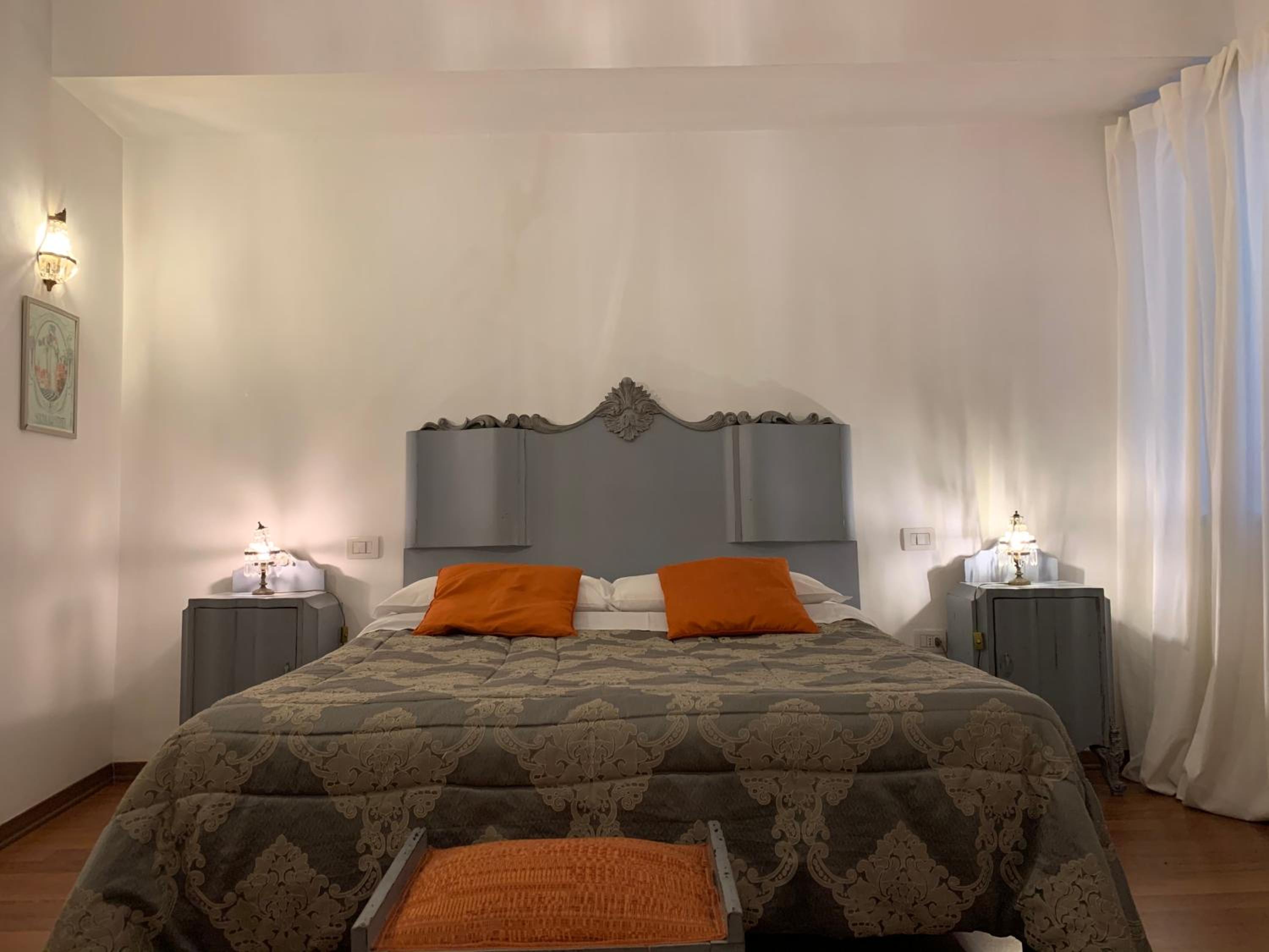 Triple Room with Bath photo 2