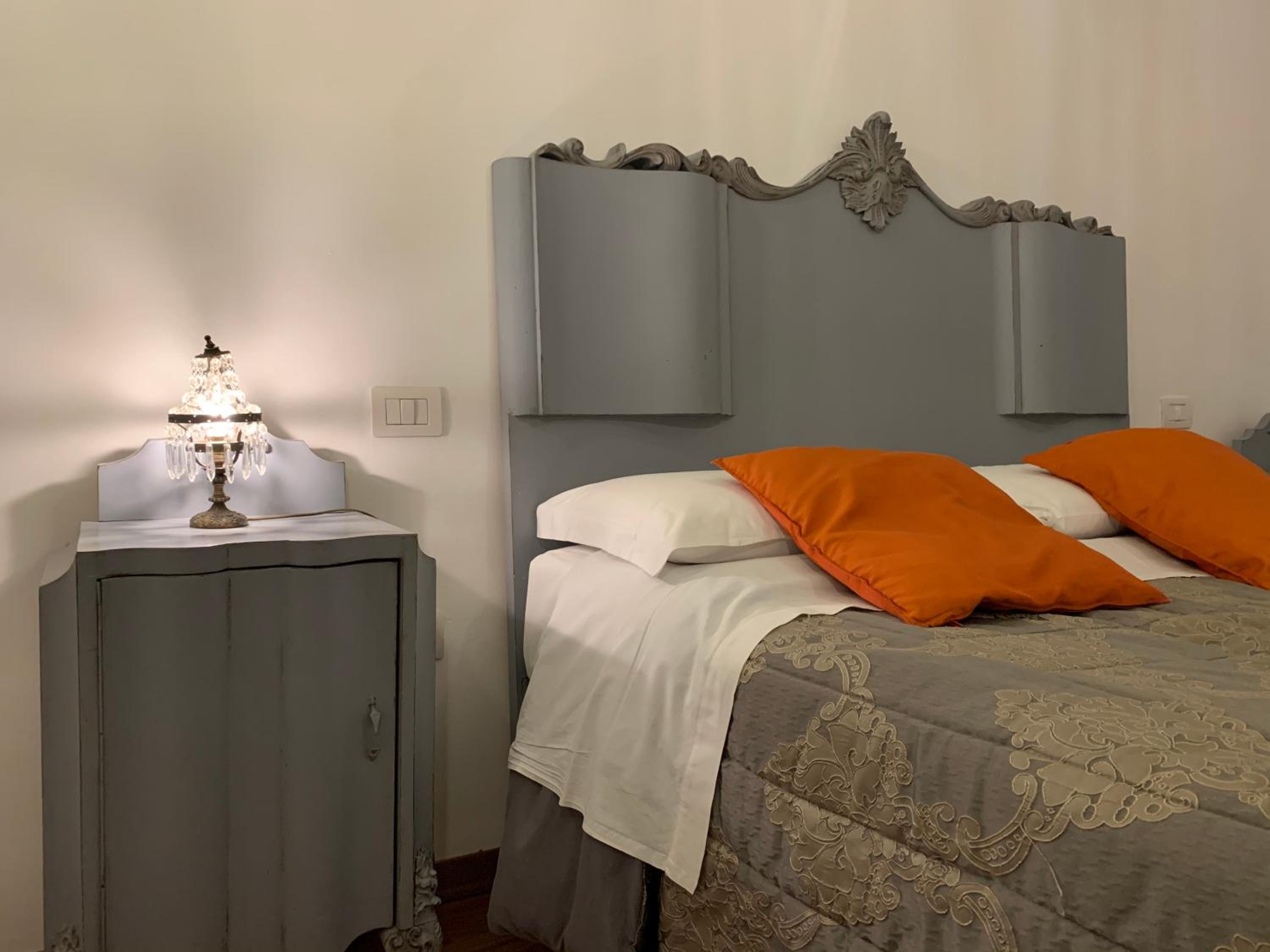 Triple Room with Bath photo 1