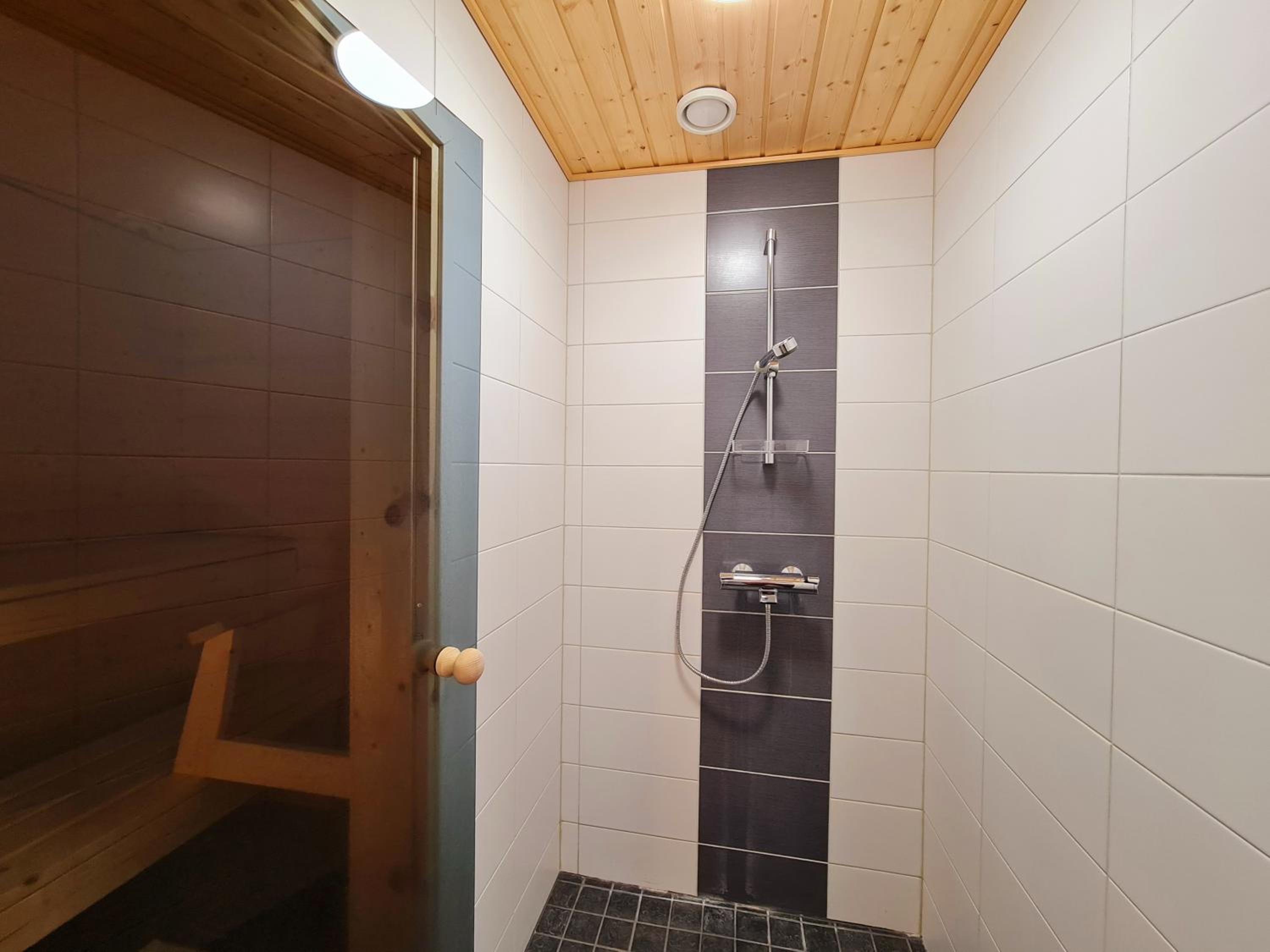 One-Bedroom Apartment - Photo 14