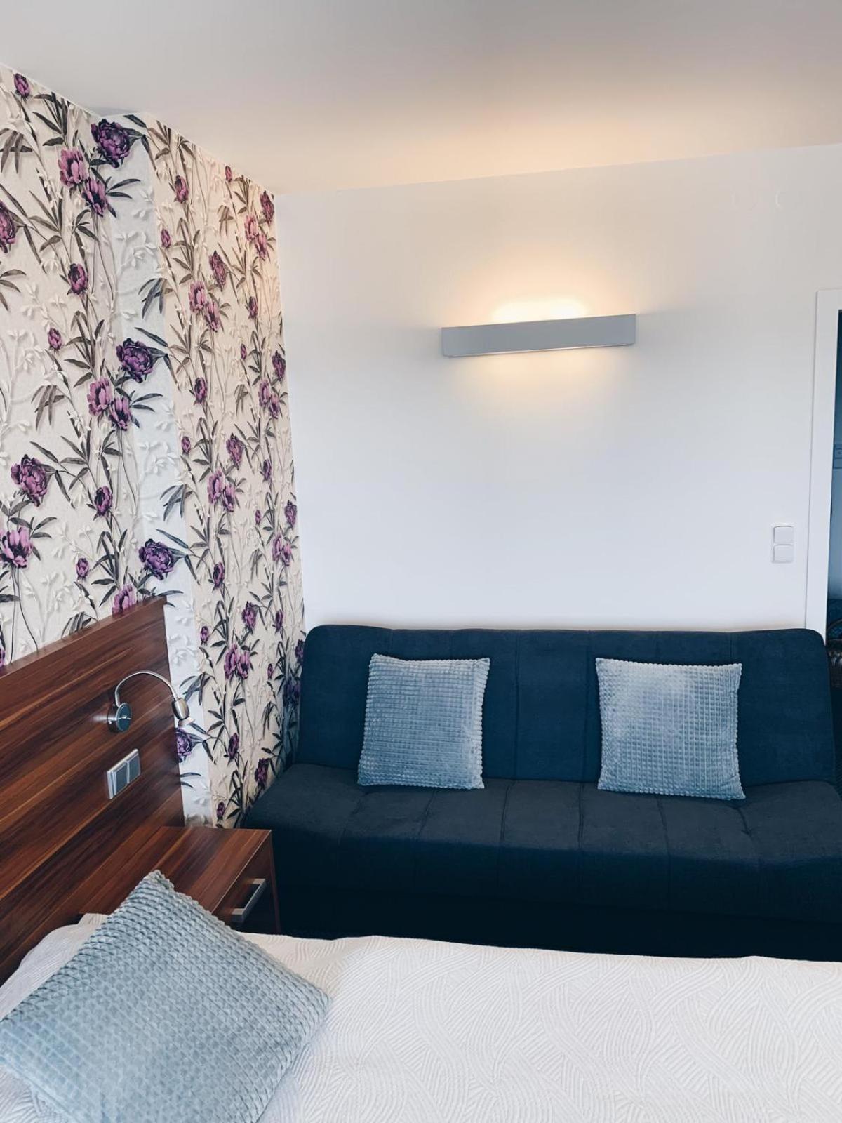One-Bedroom Apartment - Photo 22