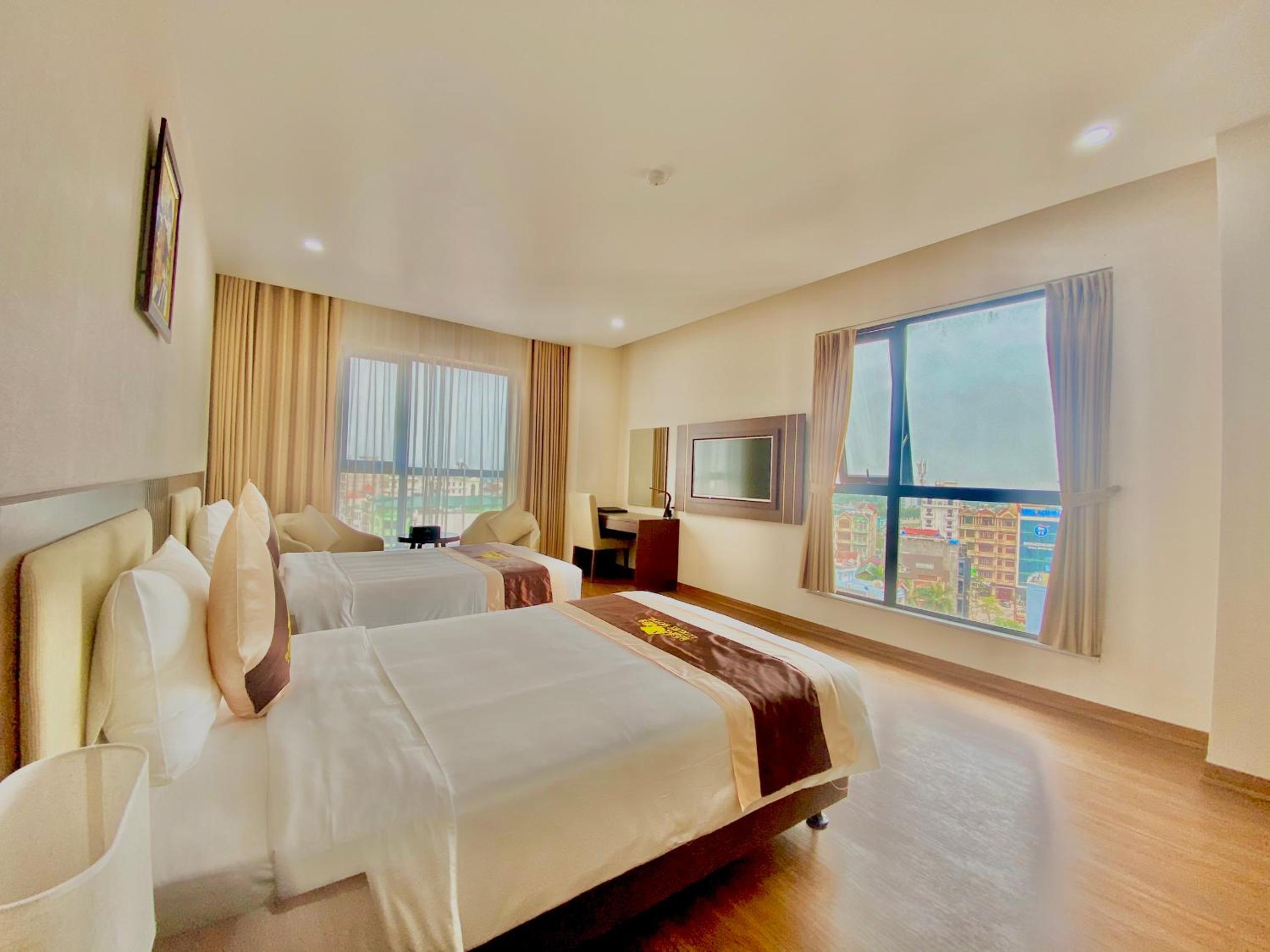 Twin Room with View - Photo 12