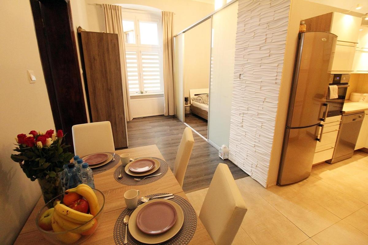 Two-Bedroom Apartment - Photo 11