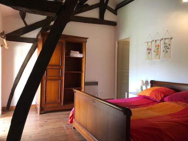 Three-Bedroom House - Photo 40