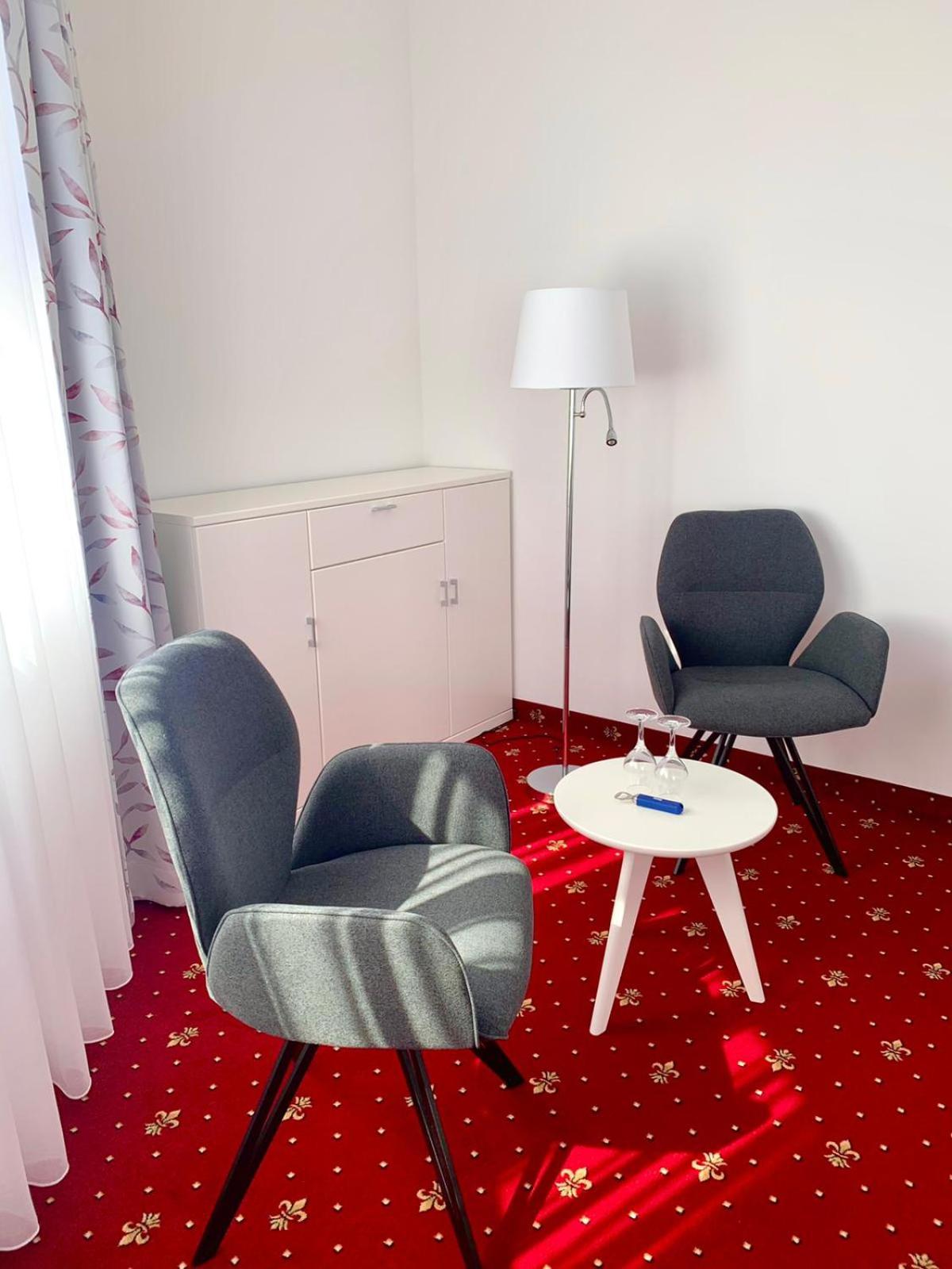Double Room with Lake View photo 3
