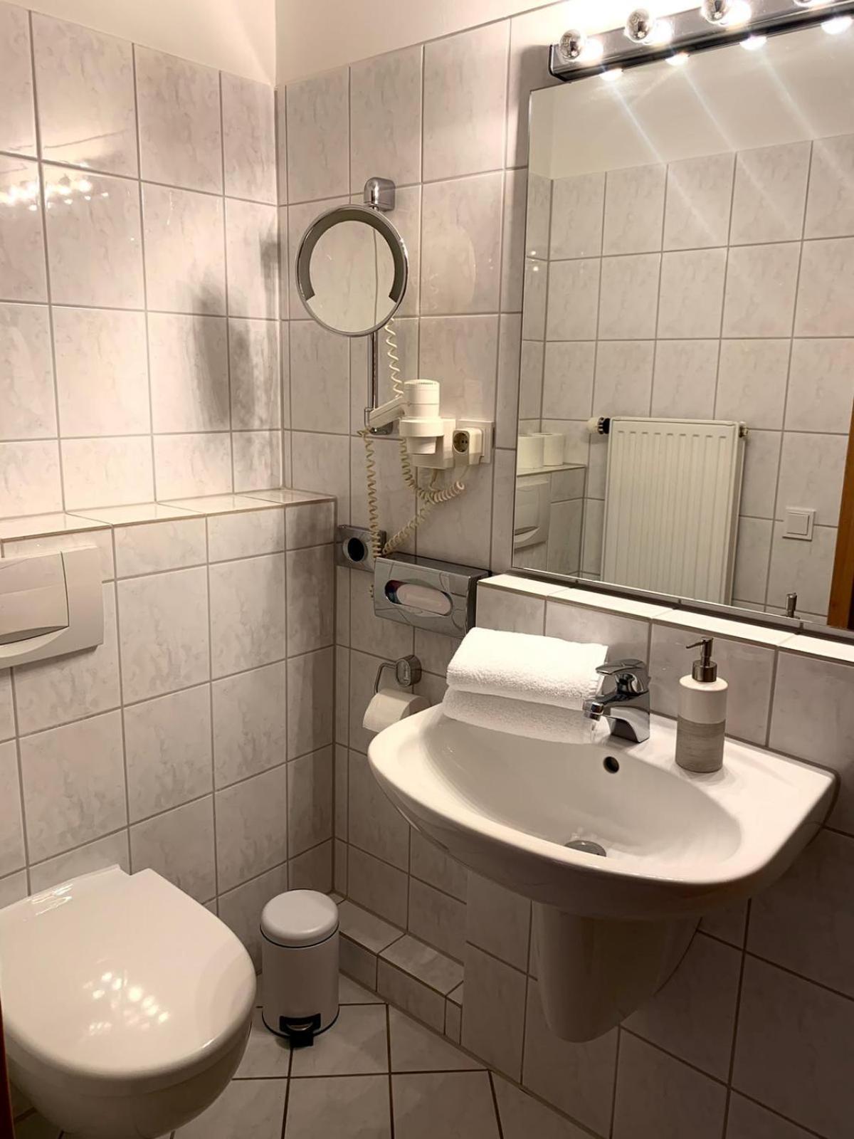 Double Room with Lake View photo 2