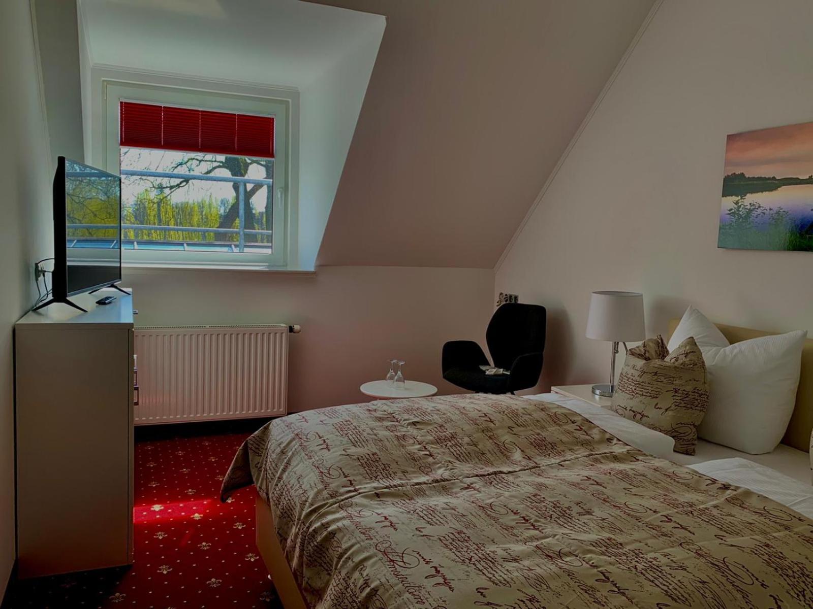 Double Room with Lake View photo 1