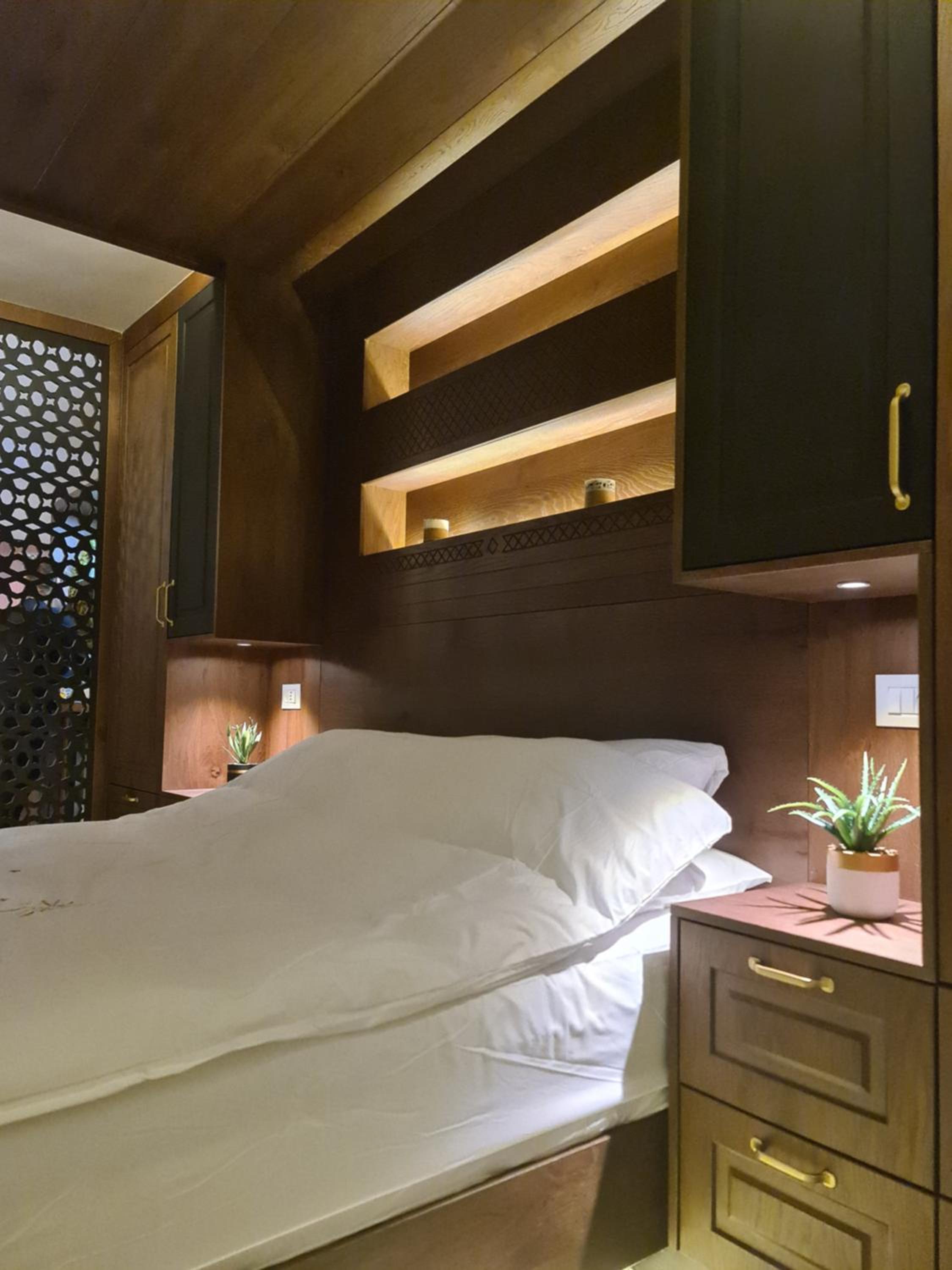 One-Bedroom Apartment - Photo 23