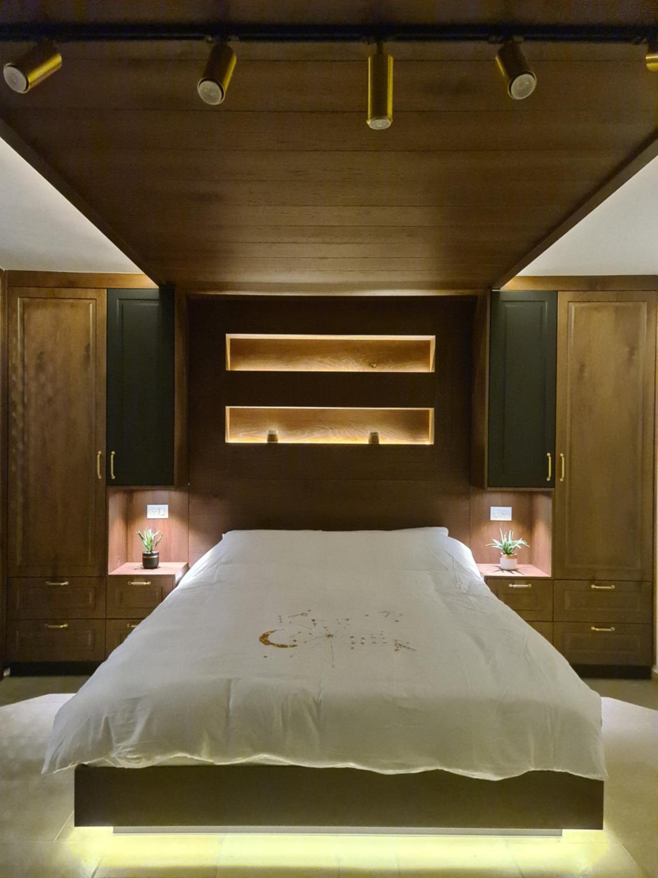 One-Bedroom Apartment - Photo 14