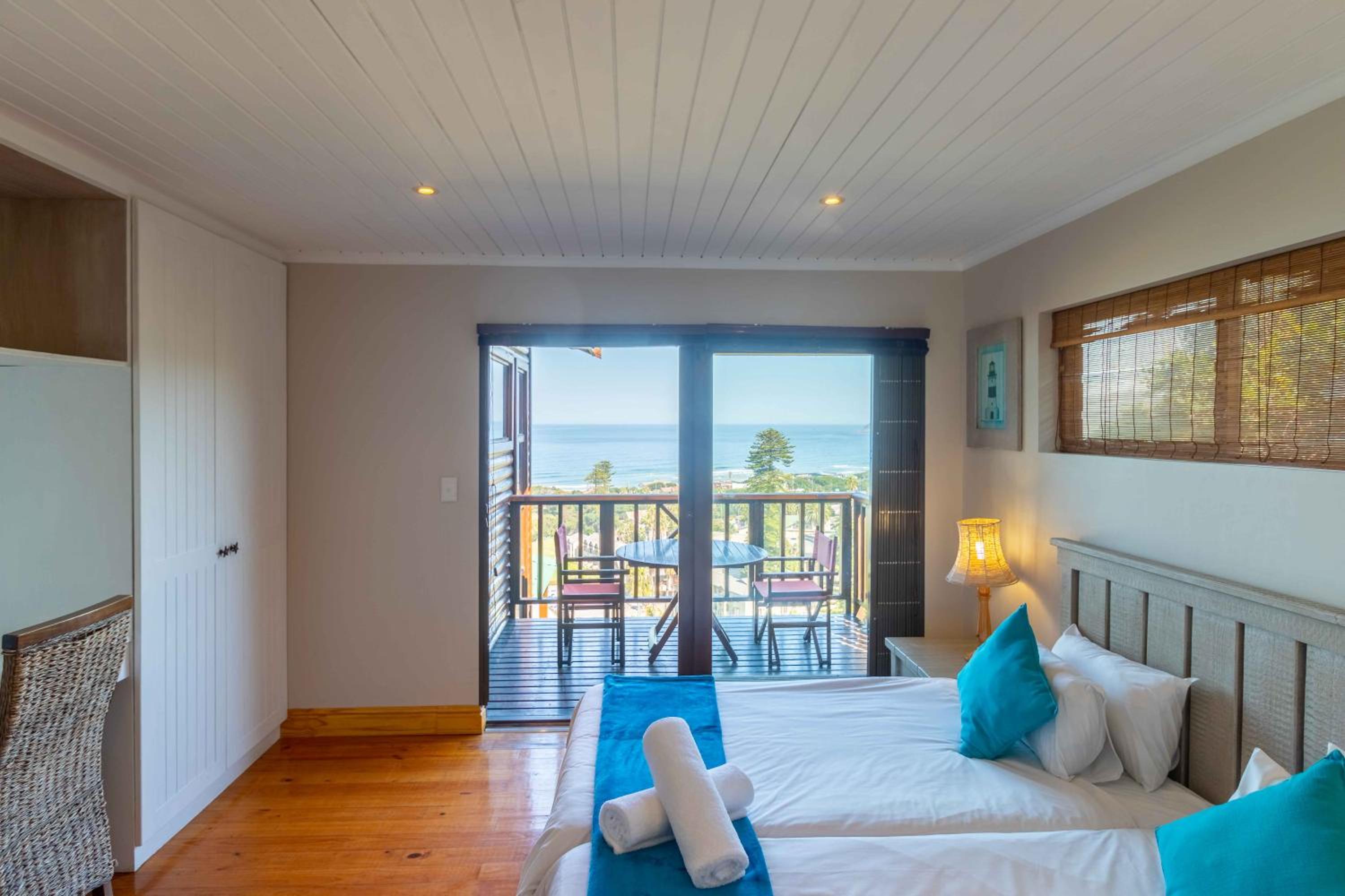 Duplex 2 Bedroom Chalet - Sea Facing photo 1