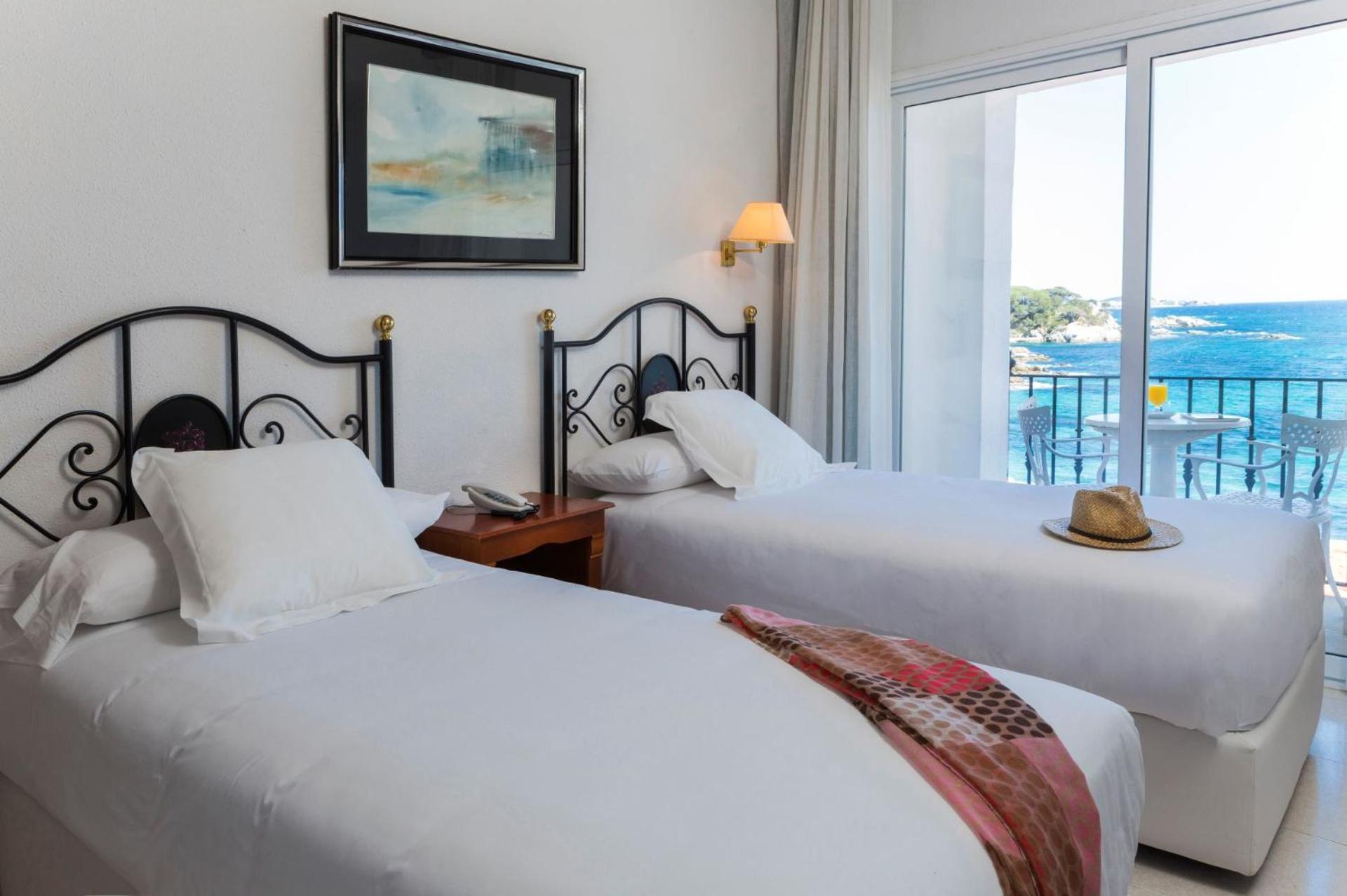 Superior Double or Twin Room with Sea View
