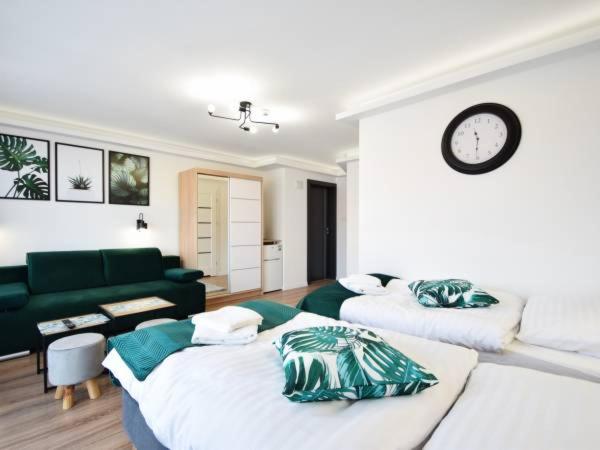 Quadruple Room - Photo 3