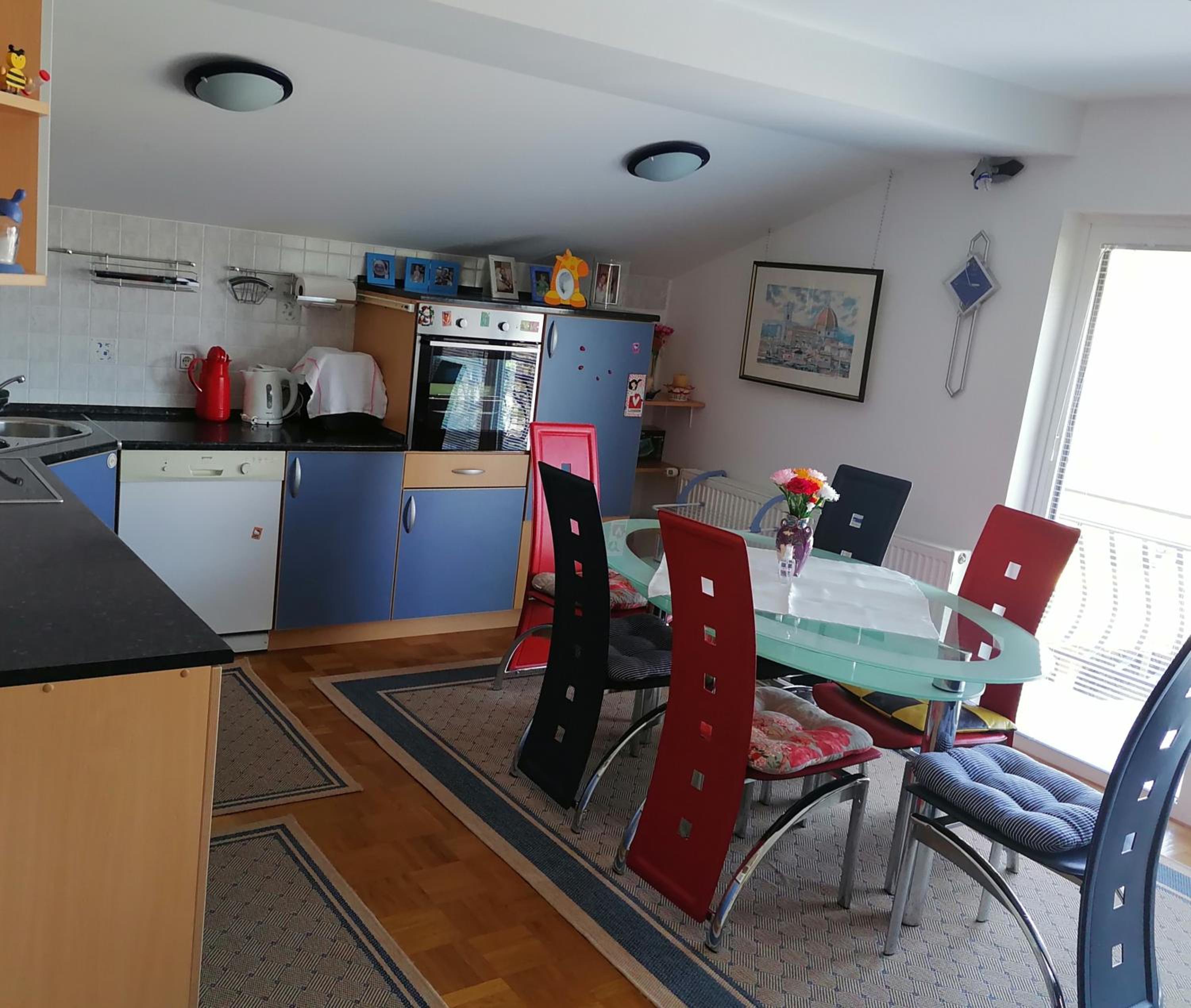 Apartment - Photo 11