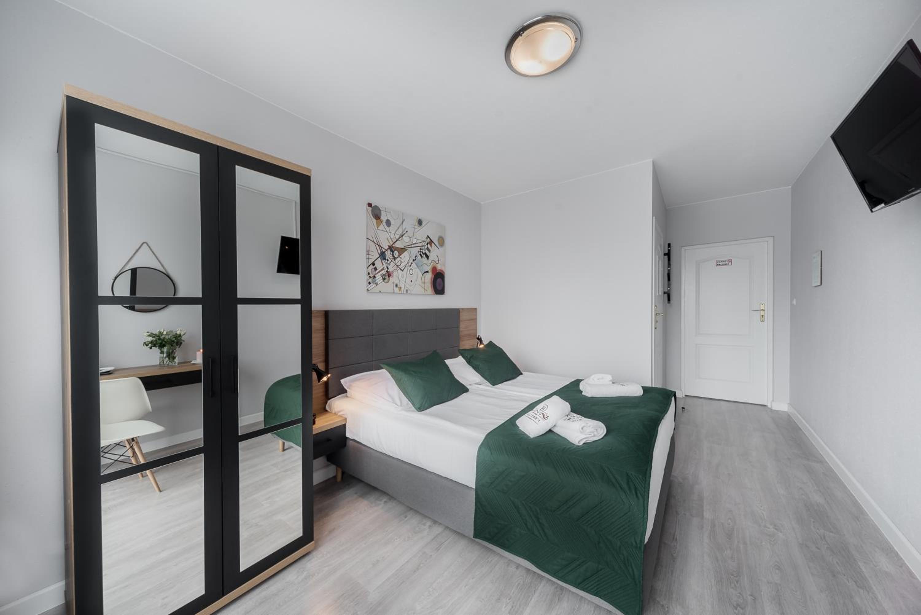 Double Room with Balcony photo 2
