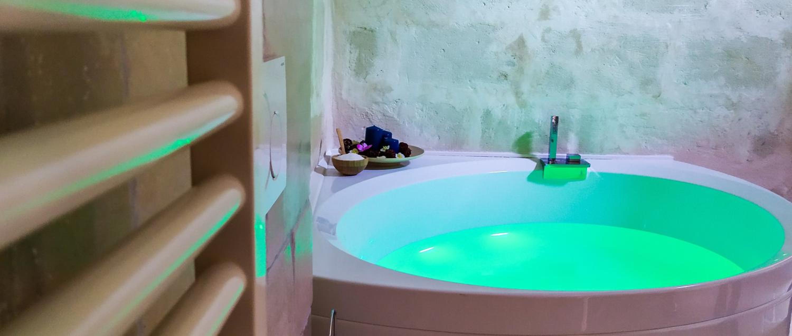 Deluxe Double or Twin Room with Spa Bath - Photo 18