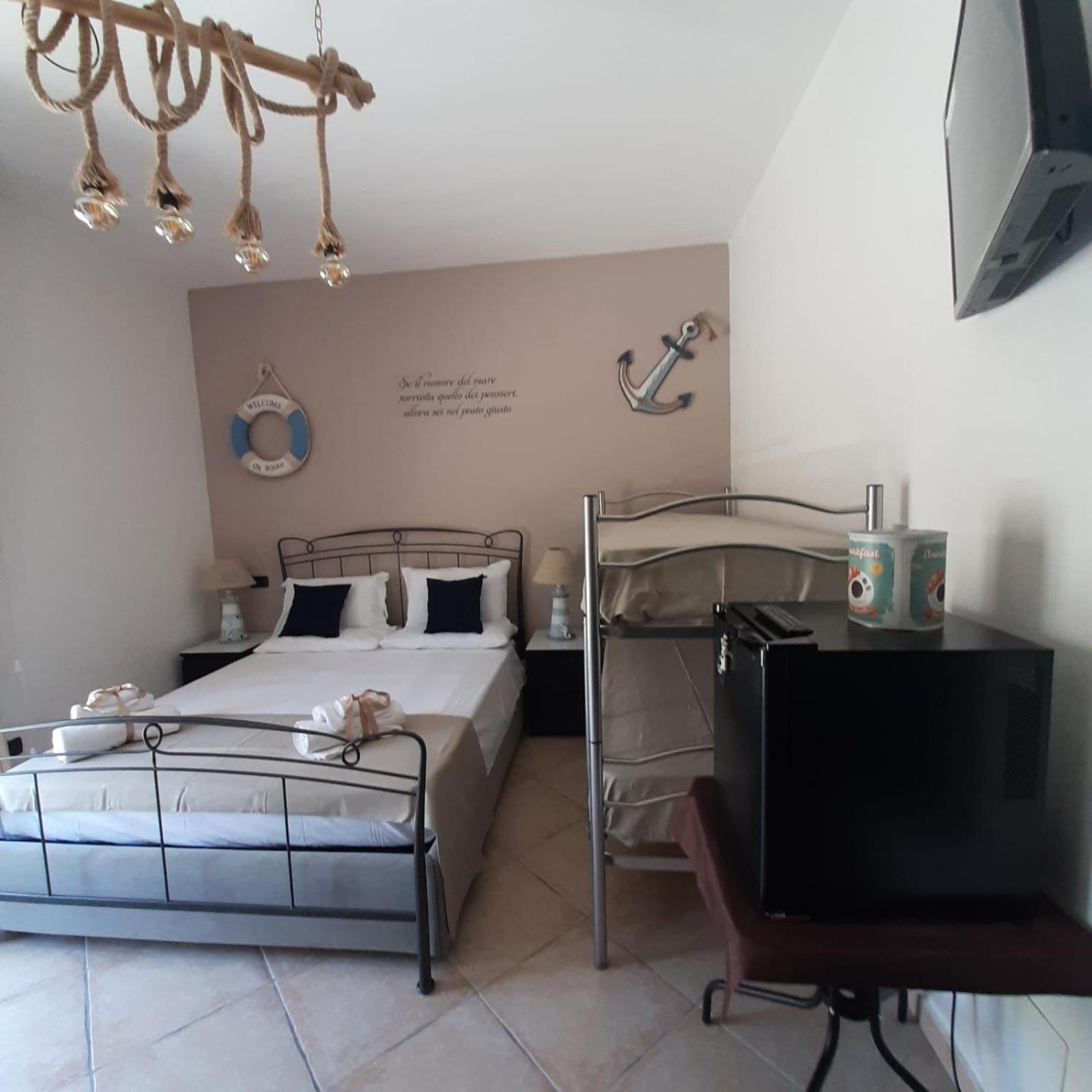 King Room with Sea View - Photo 20